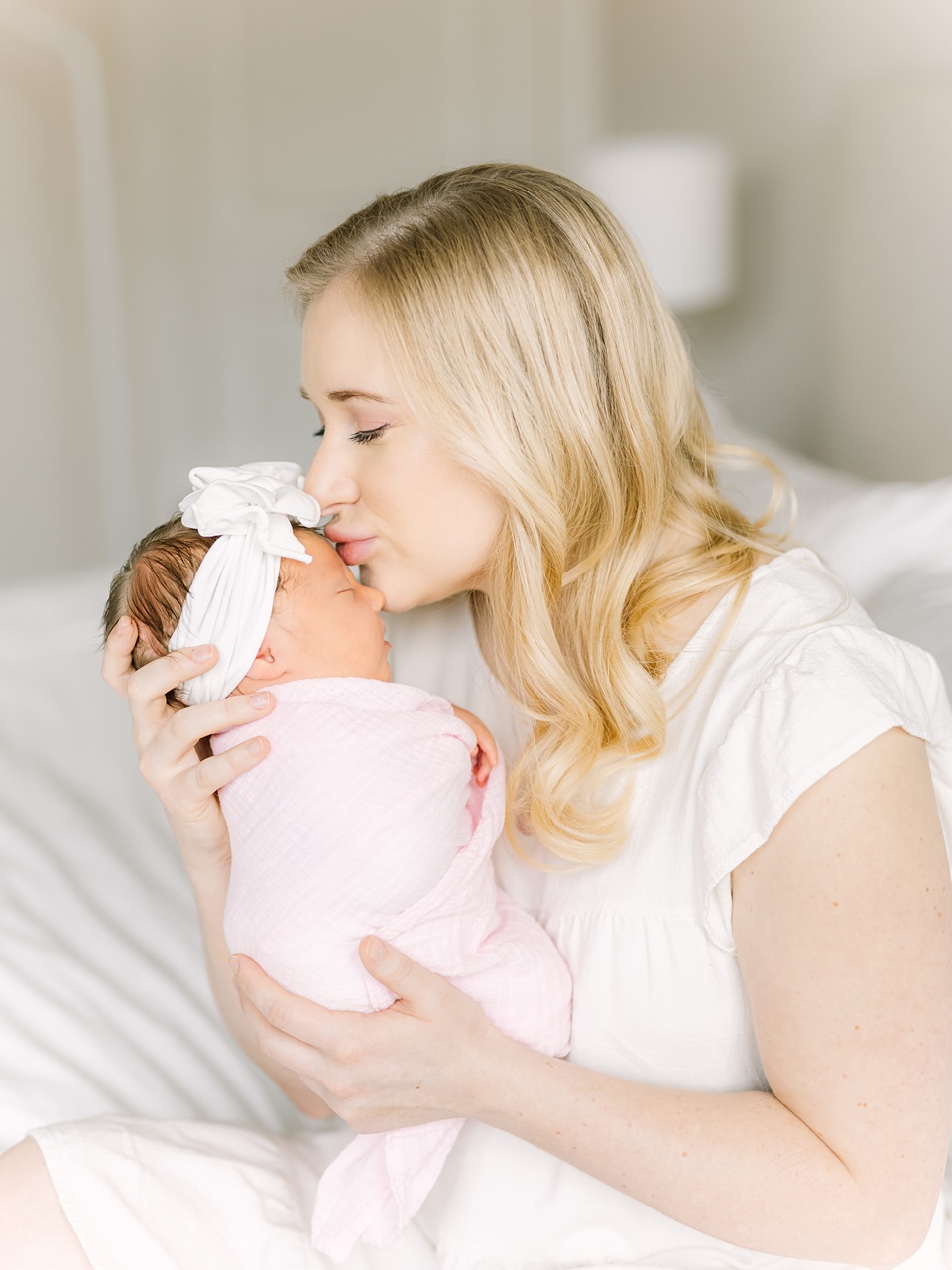 Example Shoot Title Tag frisco lifestyle newborn session,modern in-home baby photos