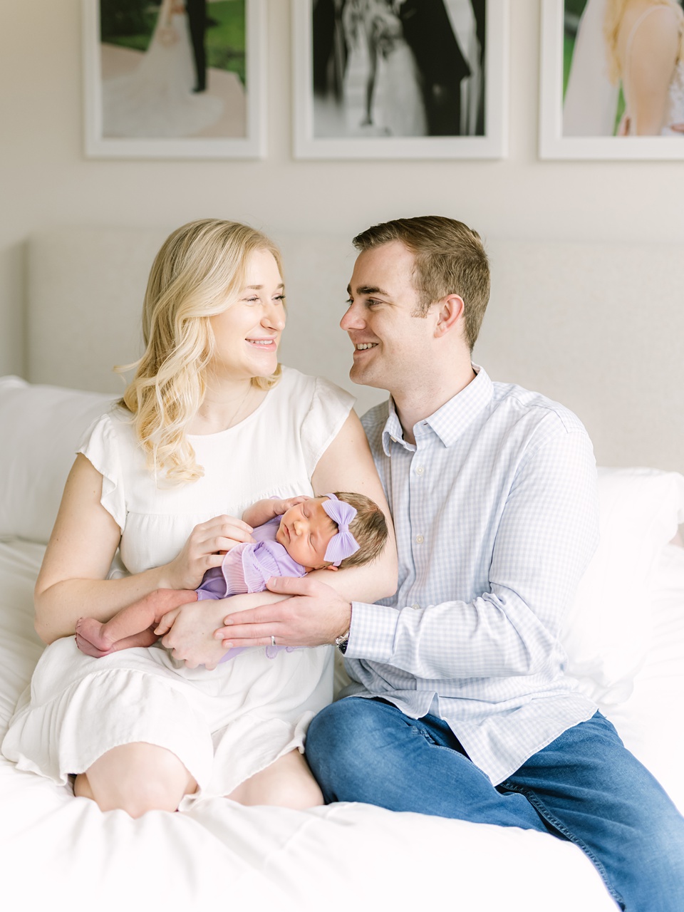 Example Shoot Title Tag timeless newborn photography,young family newborn portraits