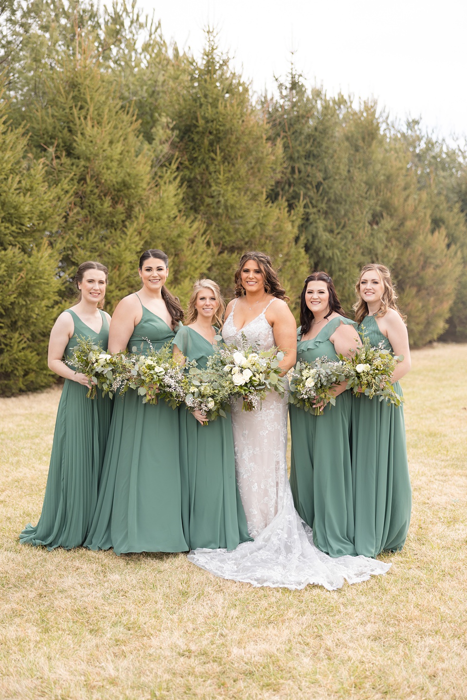 Lyndsey & Jacob | A timeless winter wedding at Gathering Acres in Lafayette,  Indiana - lvpstudios.com