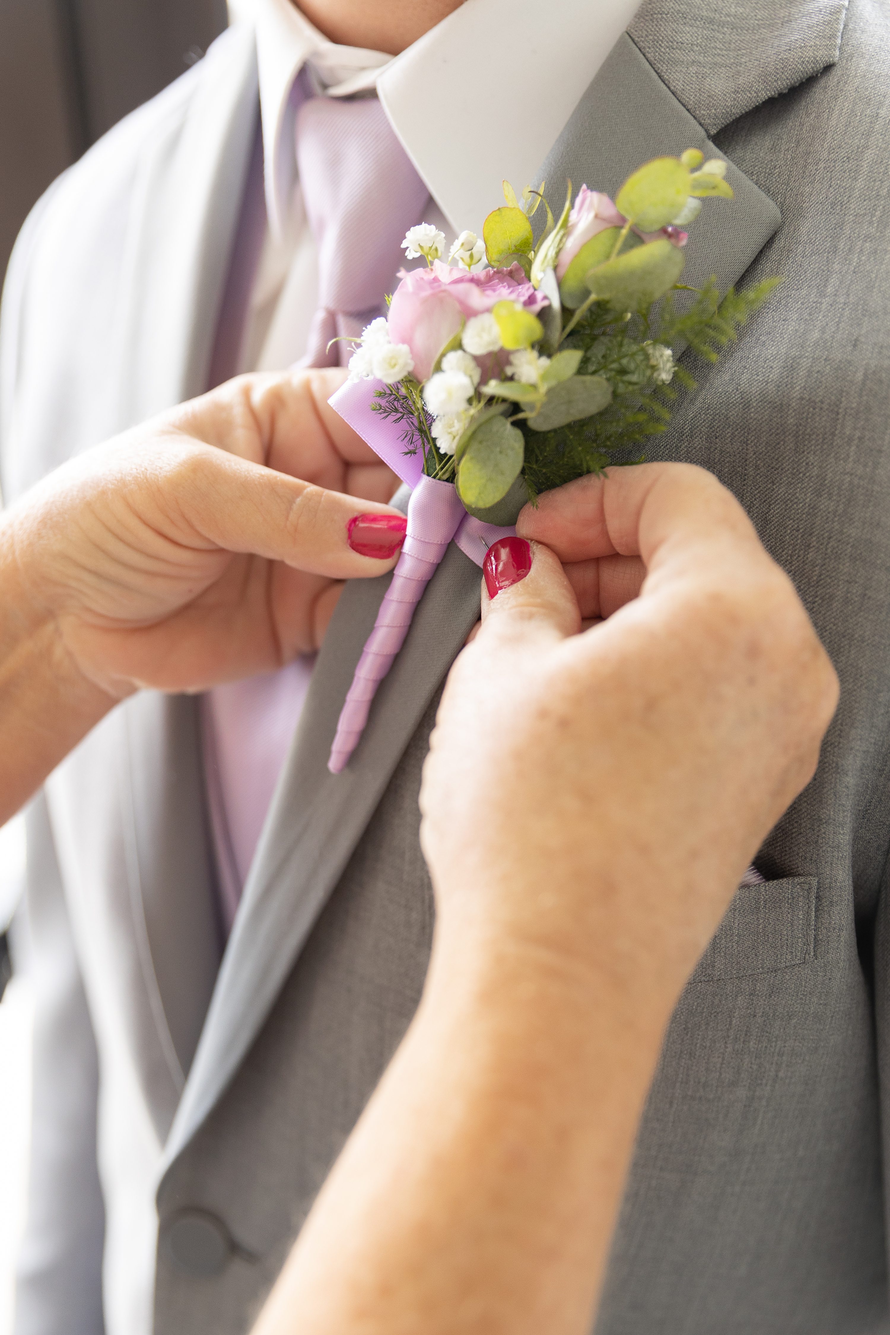 northern indiana wedding photographer,spring blossom wedding