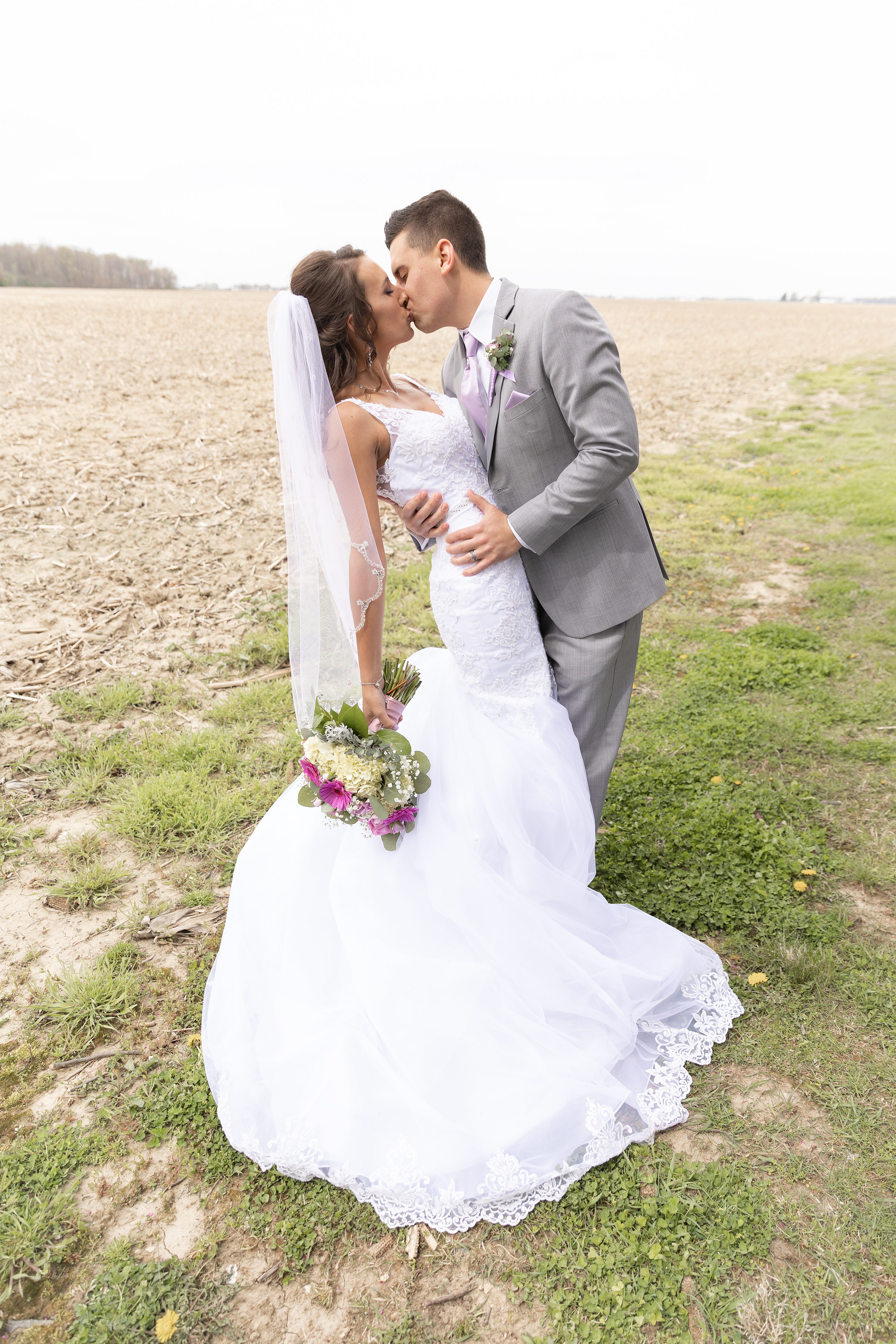 howard-miami mennonite church,indiana wedding photographer