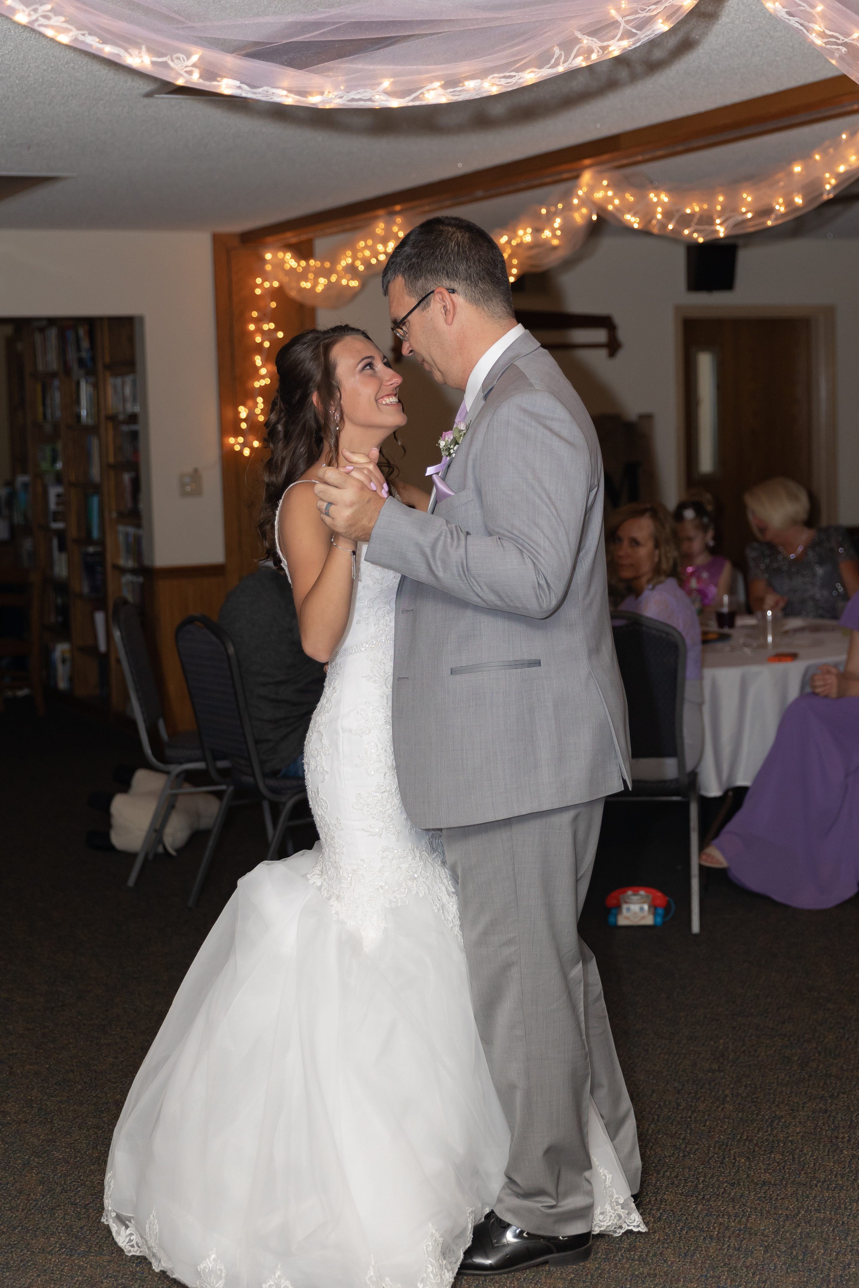 northern indiana wedding photographer,howard-miami mennonite church