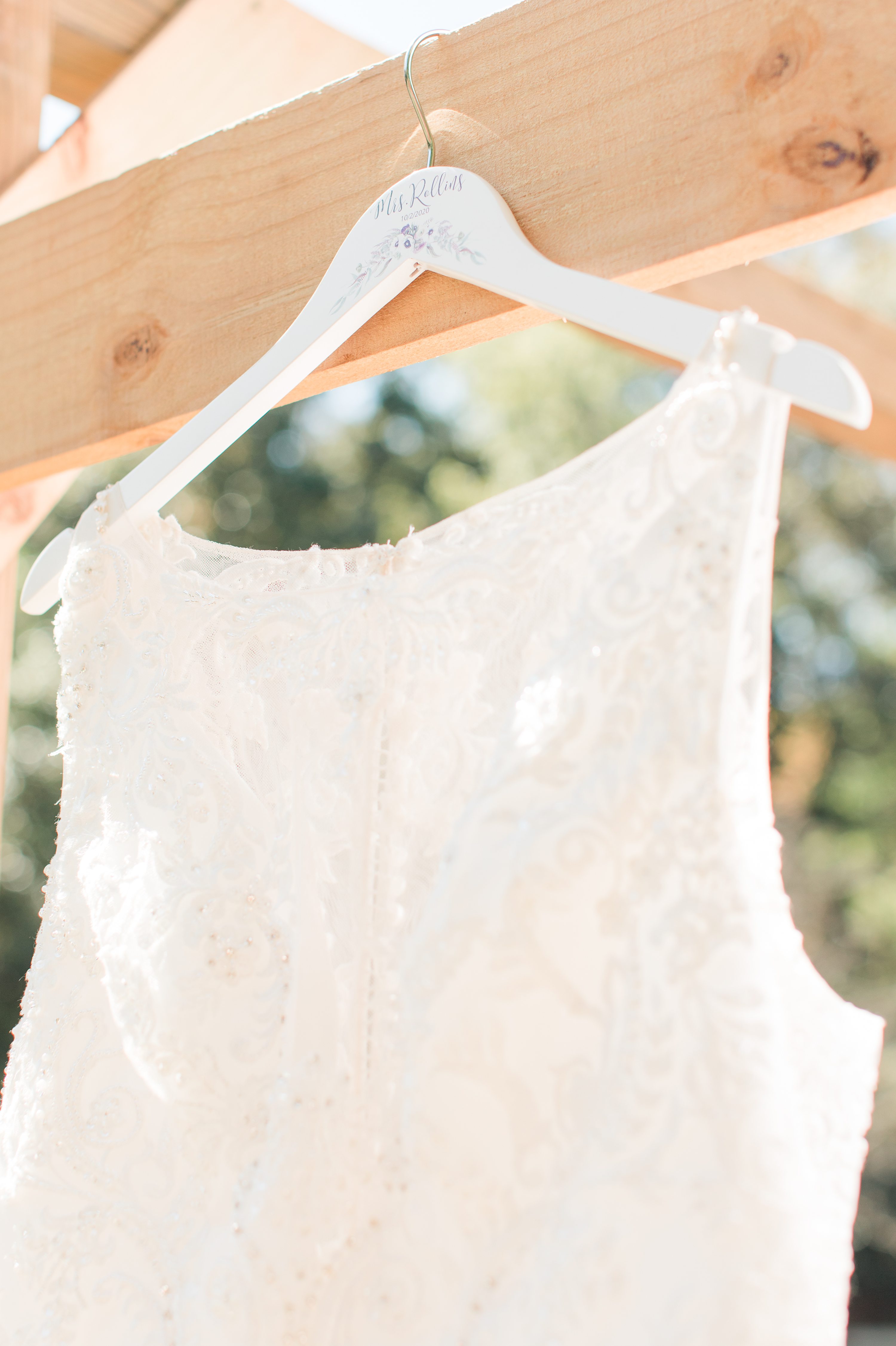  Purple bridesmaids dresses, pink and white wedding bouquet.