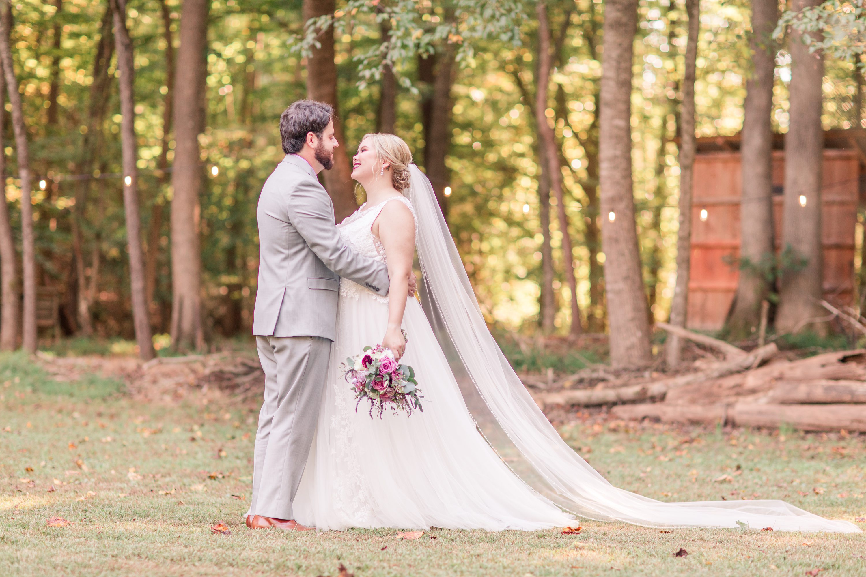  Jack Hadden Florals,Pink and white bridal bouquet