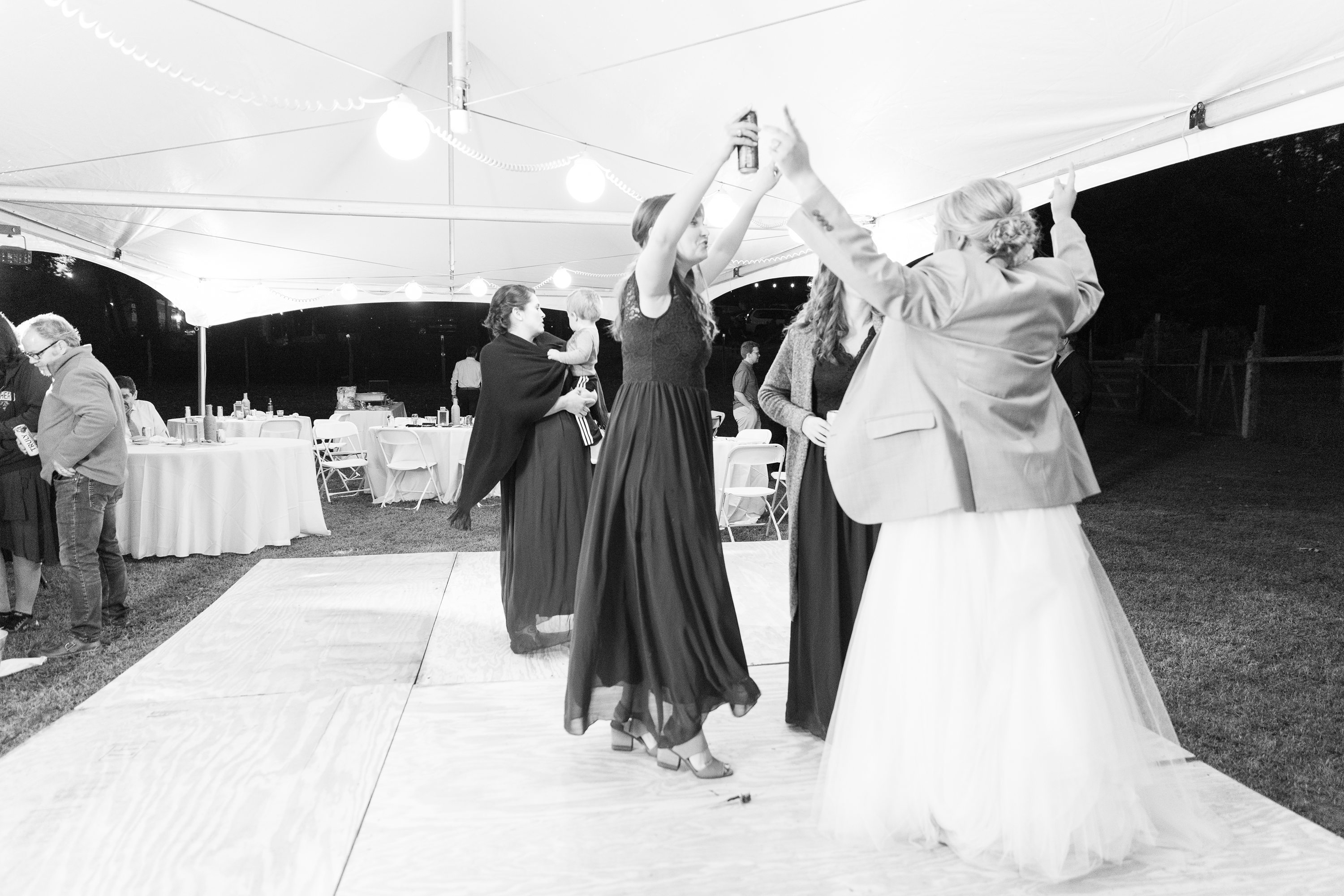  Jennifer B Photography, Purple bridesmaids dresses