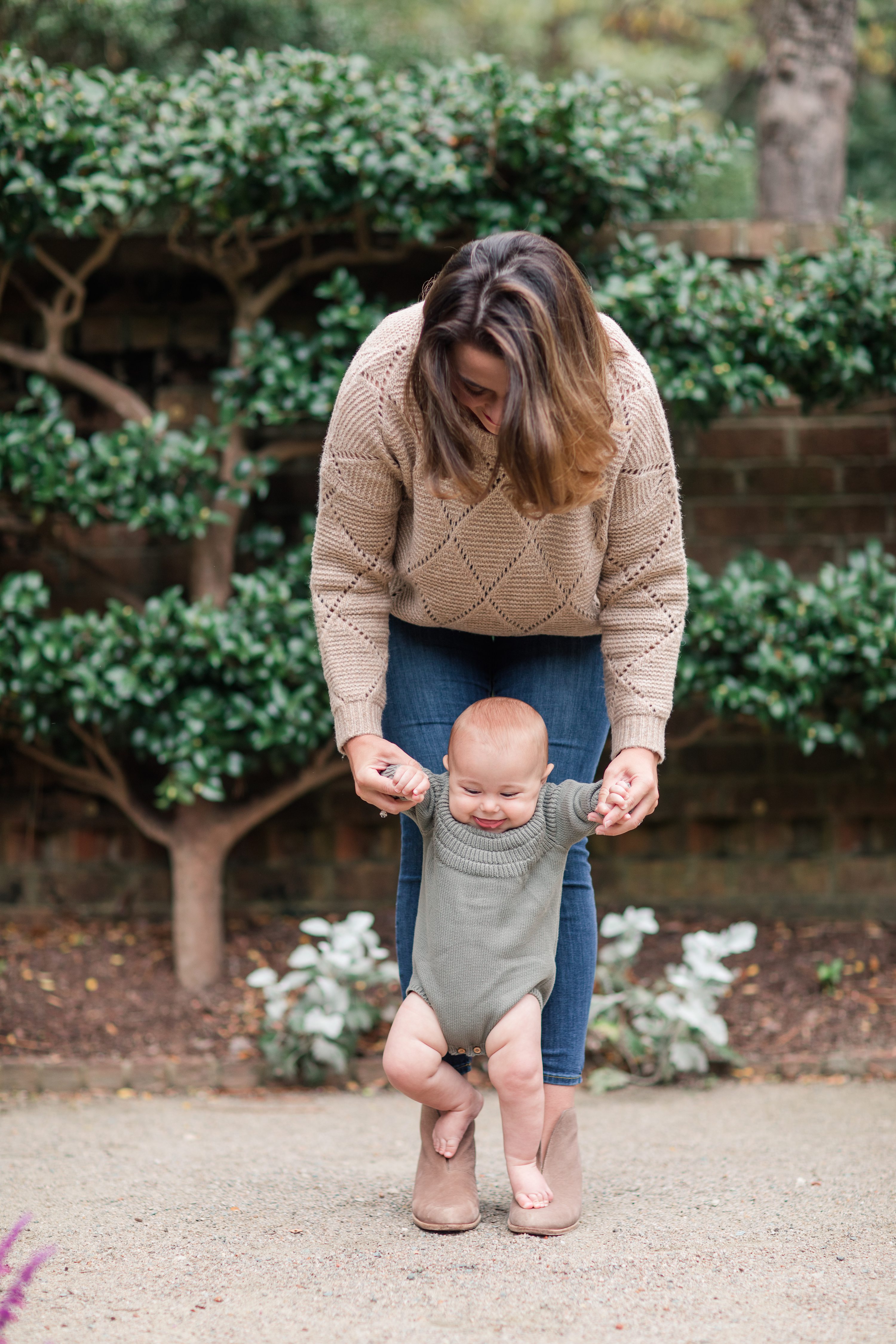 Jennifer B Photography,6 month portraits