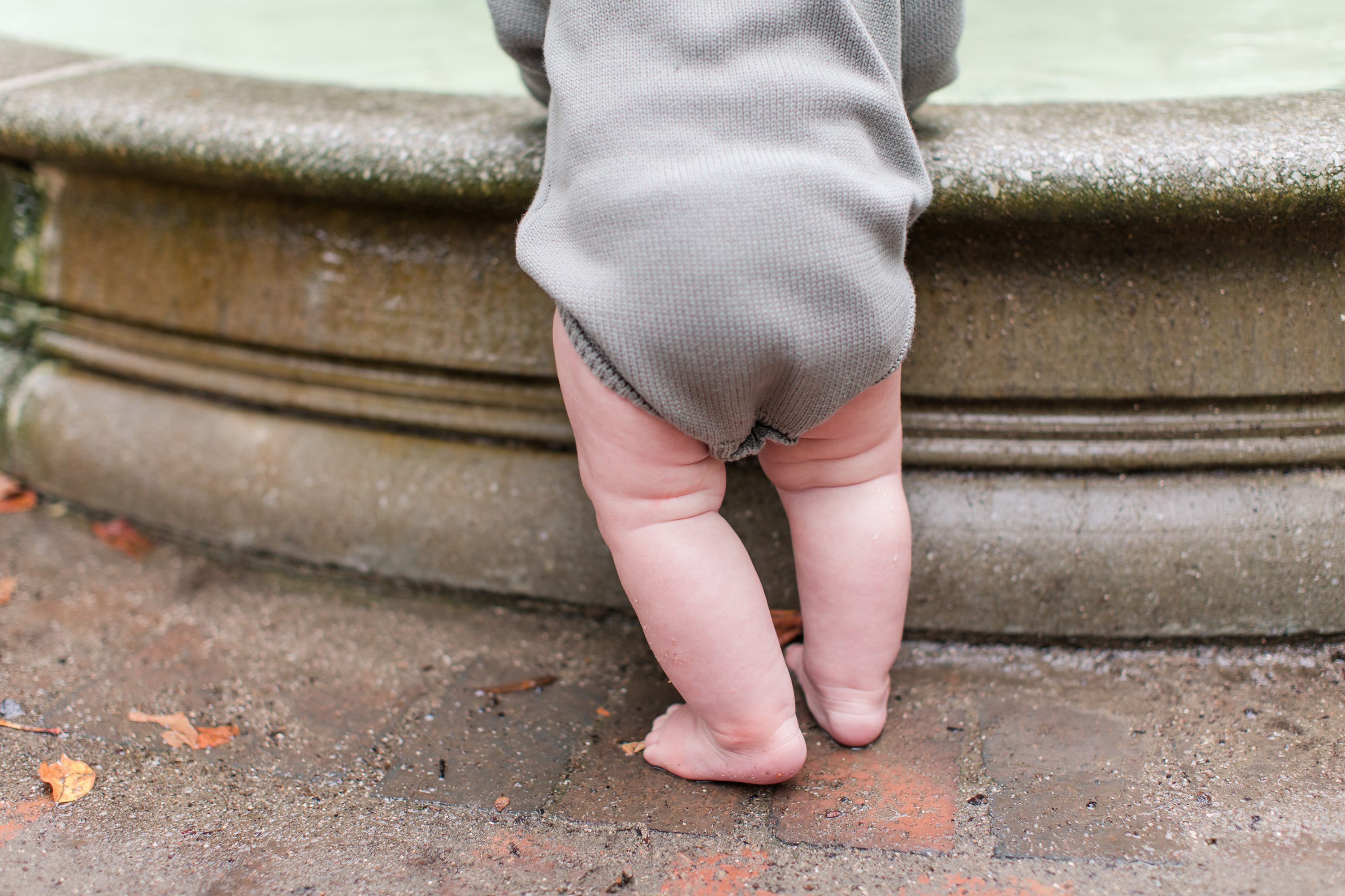 6 month portraits,Jennifer B Photography