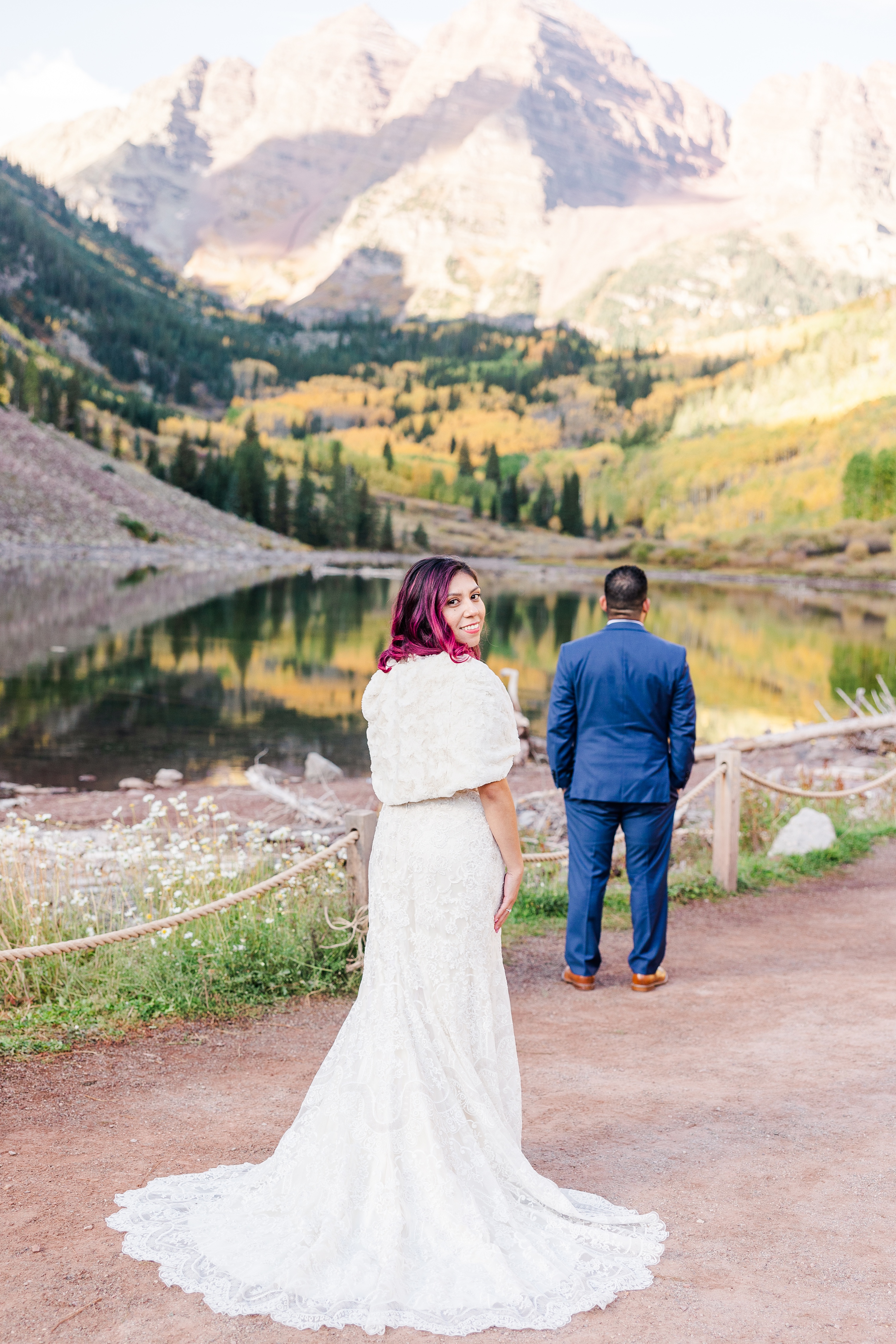 Rocky \u0026 Desiree Colorful Fall Maroon Bells Wedding, image size:3000x4500