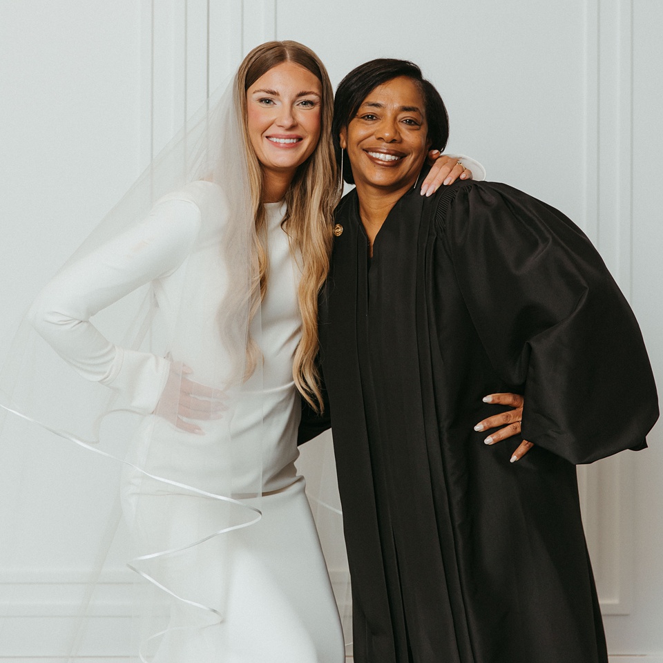 New Orleans Wedding,Bride Alexandra in her Vagabond Bridal gown holding a romantic bouquet by Leaf and Petal