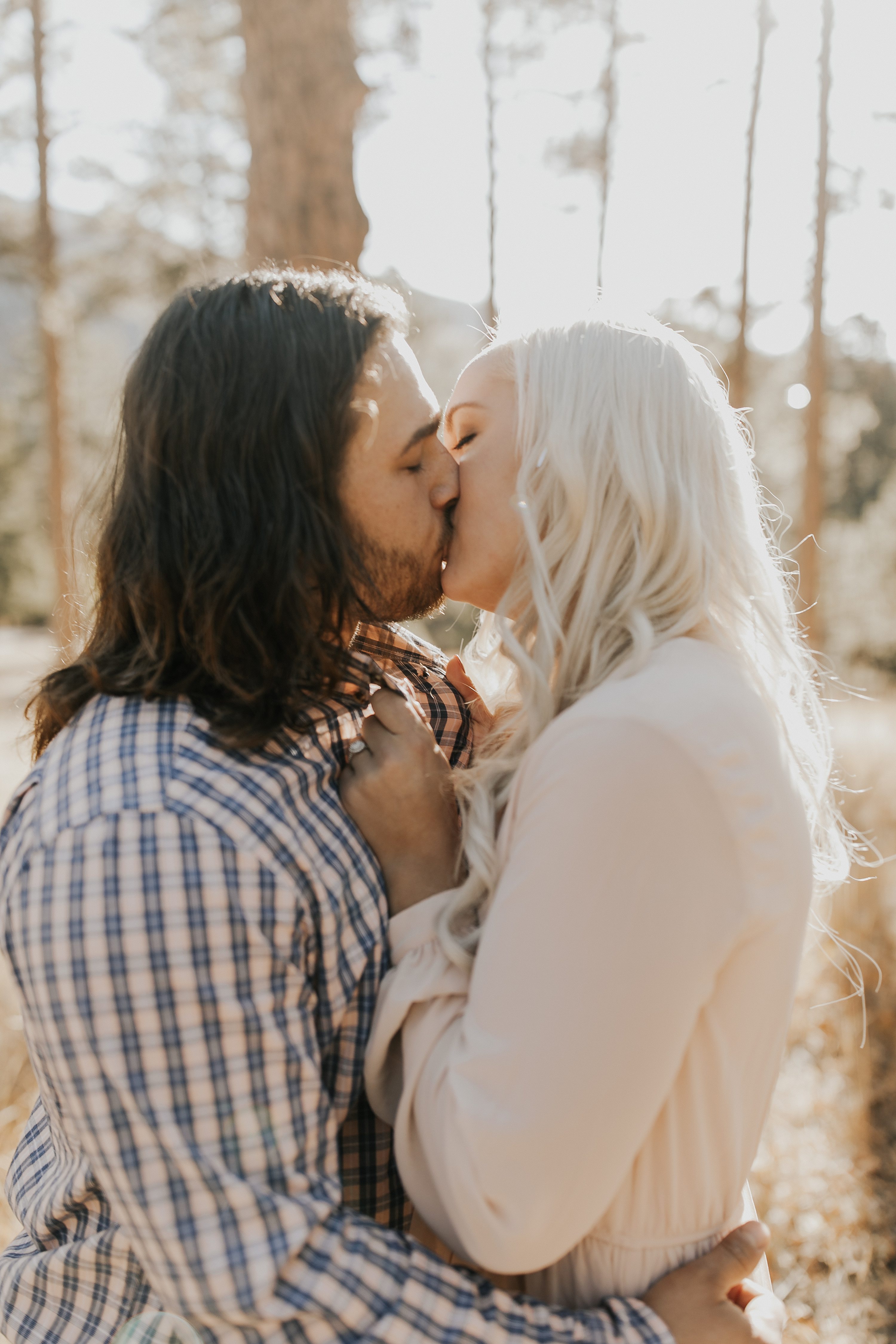 engagement photos in wisconsin,wisconsin couples photographer