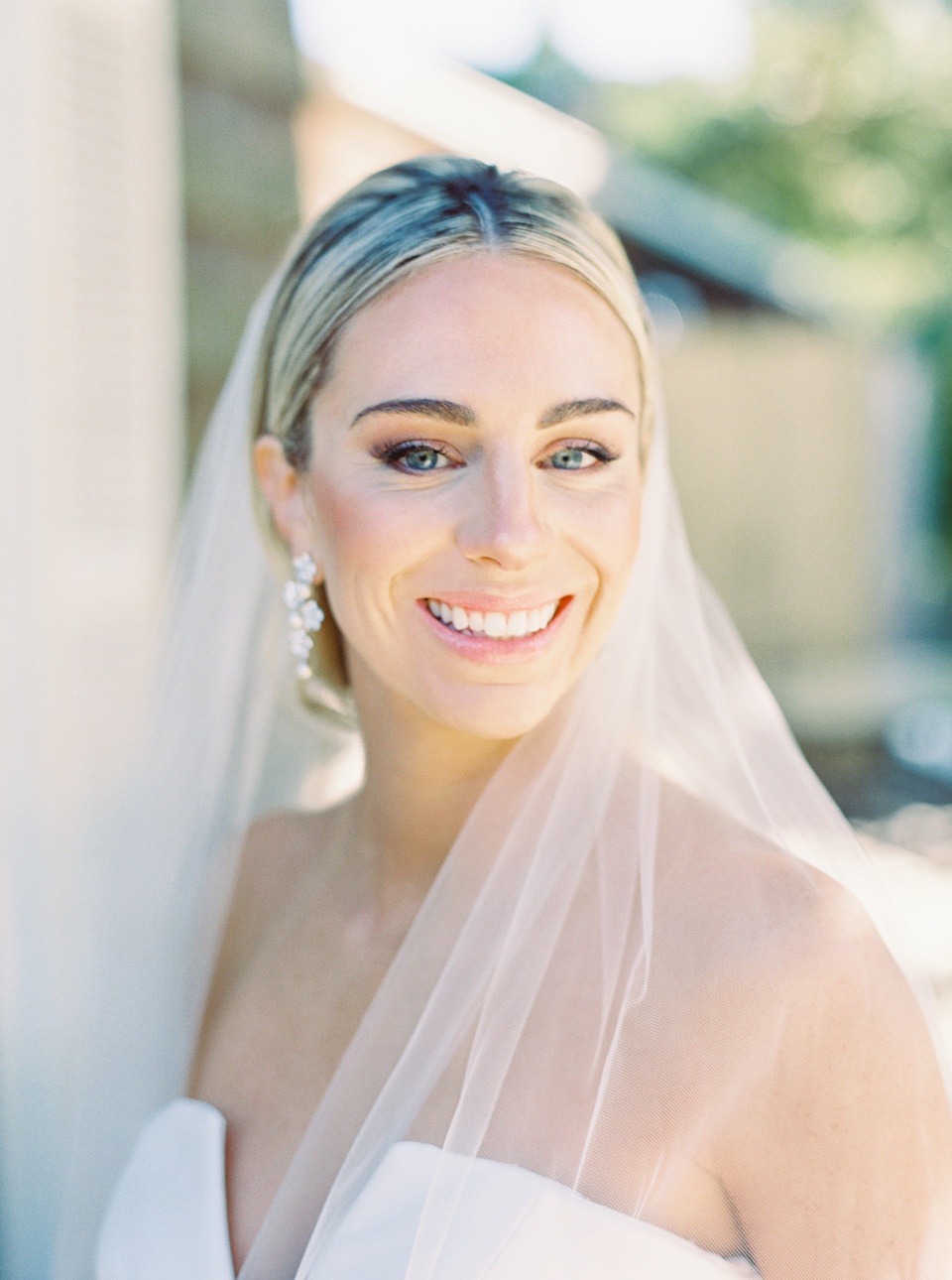 Wollfer Estate,Green and white wedding