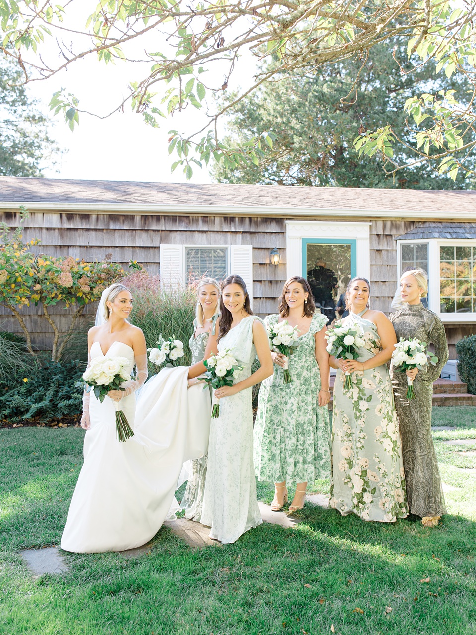 autumn,Green and white wedding