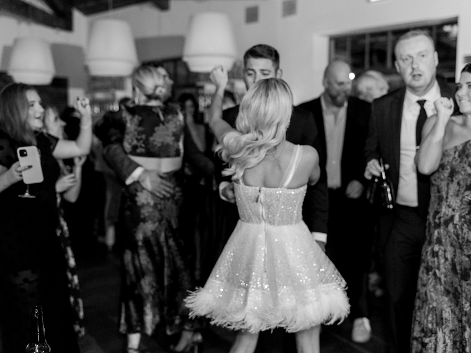 Wolffer Estate,Green and white wedding