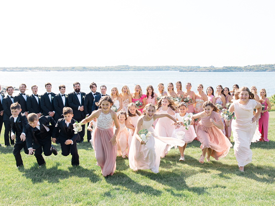 An Oceancliff Wedding in Newport, RI with Liz and Buck | Jessa's Archives An Oceancliff Wedding in Newport, RI with Liz and Buck | Jessa's Archives