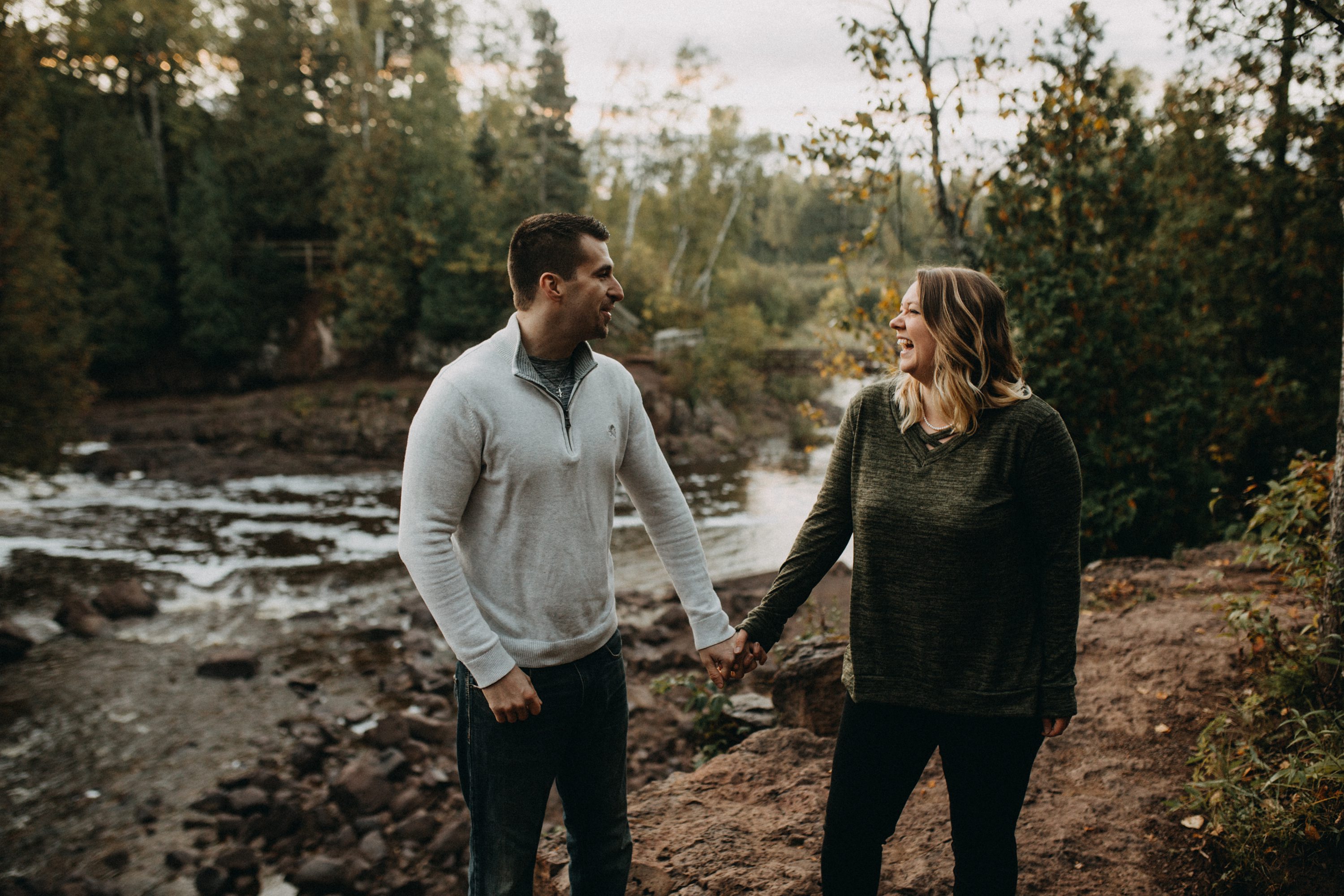 outdoor engagement session,woodsy engagement session,gooseberry falls engagement session,gooseberry falls state park,north shore engagement session