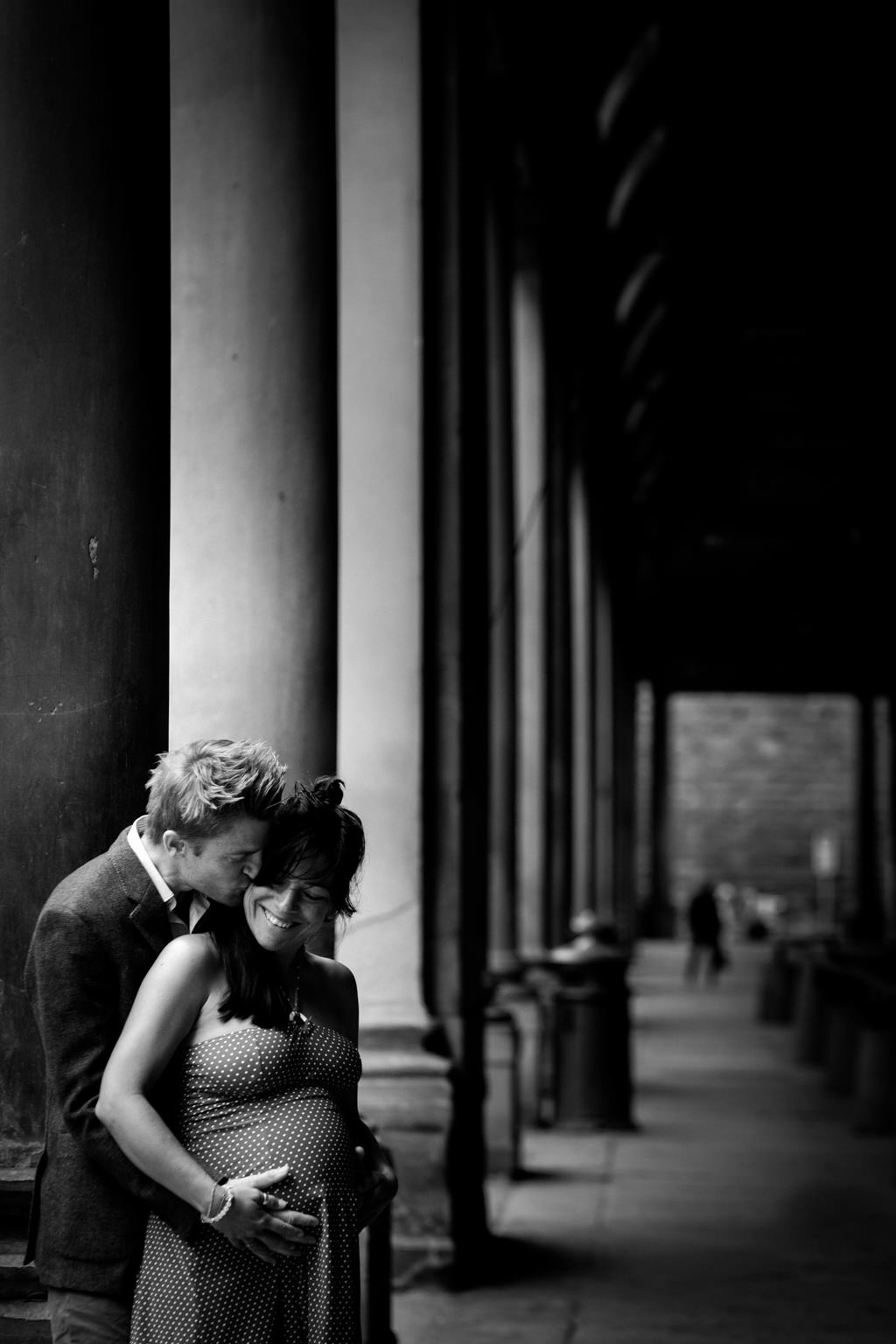 Outdoor maternity photoshoot in Florence,Pregnancy photos in the historic center of Florence