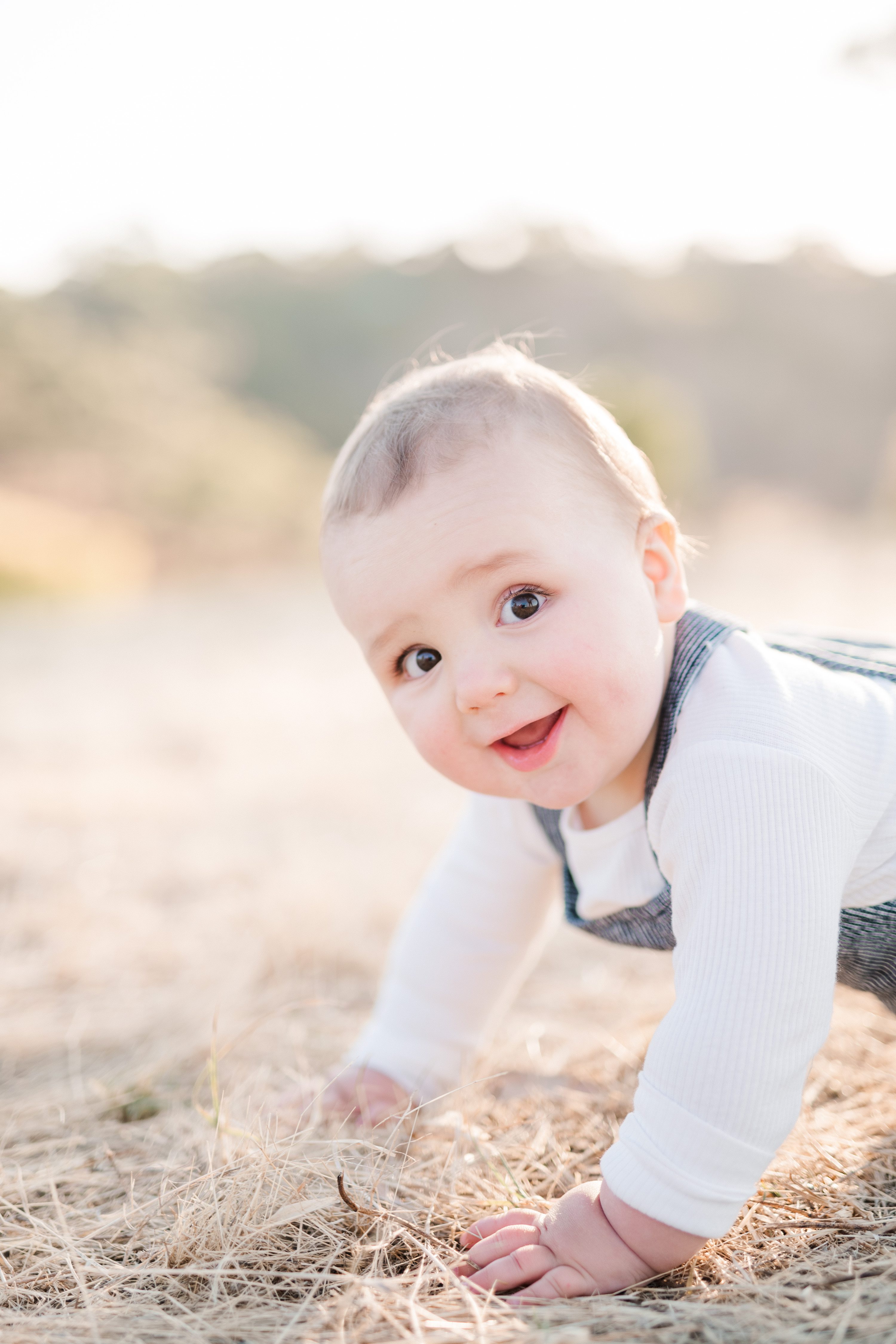 adelaide family photographer,hillside family session