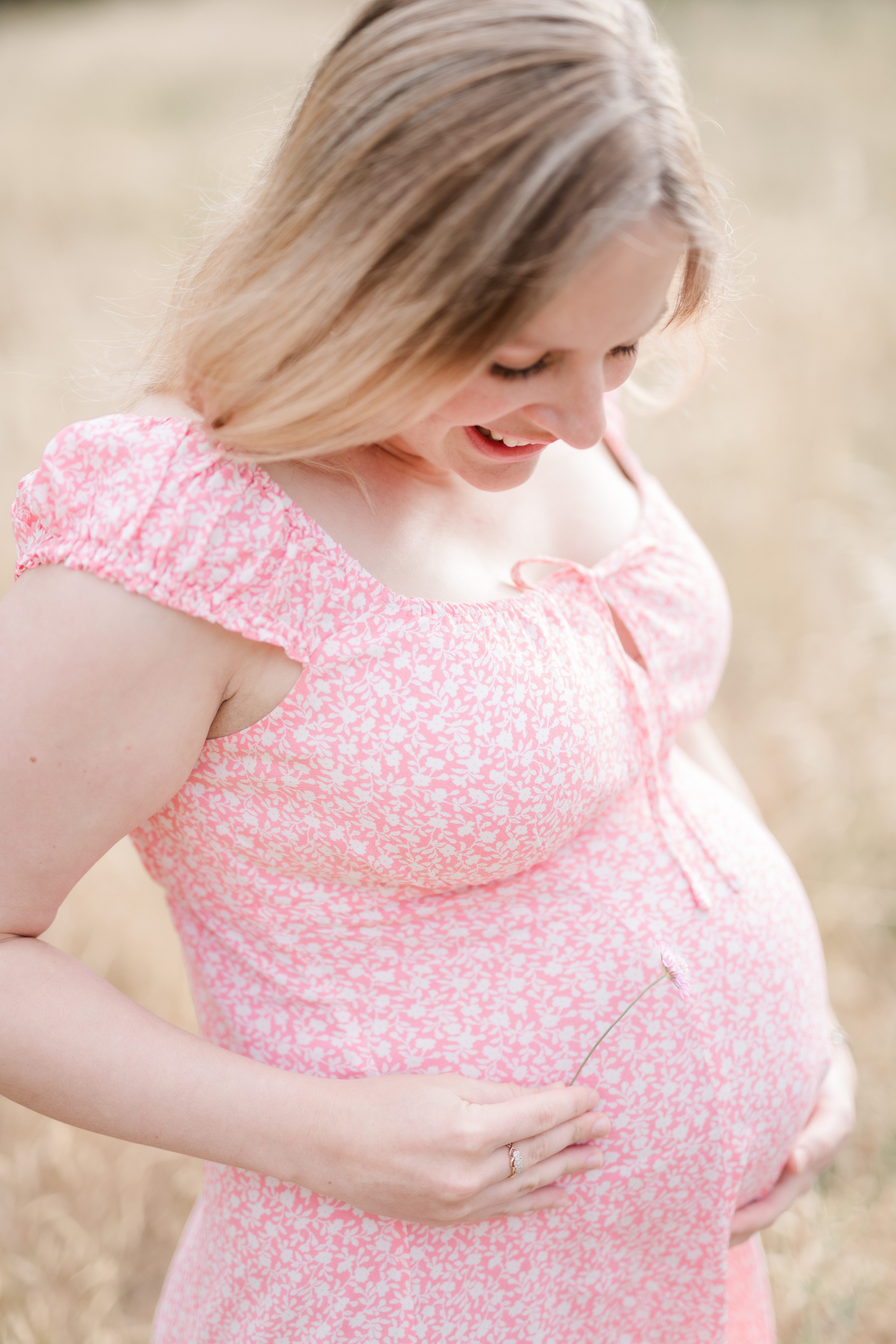 forest maternity session,adelaide hills maternity session forest maternity session