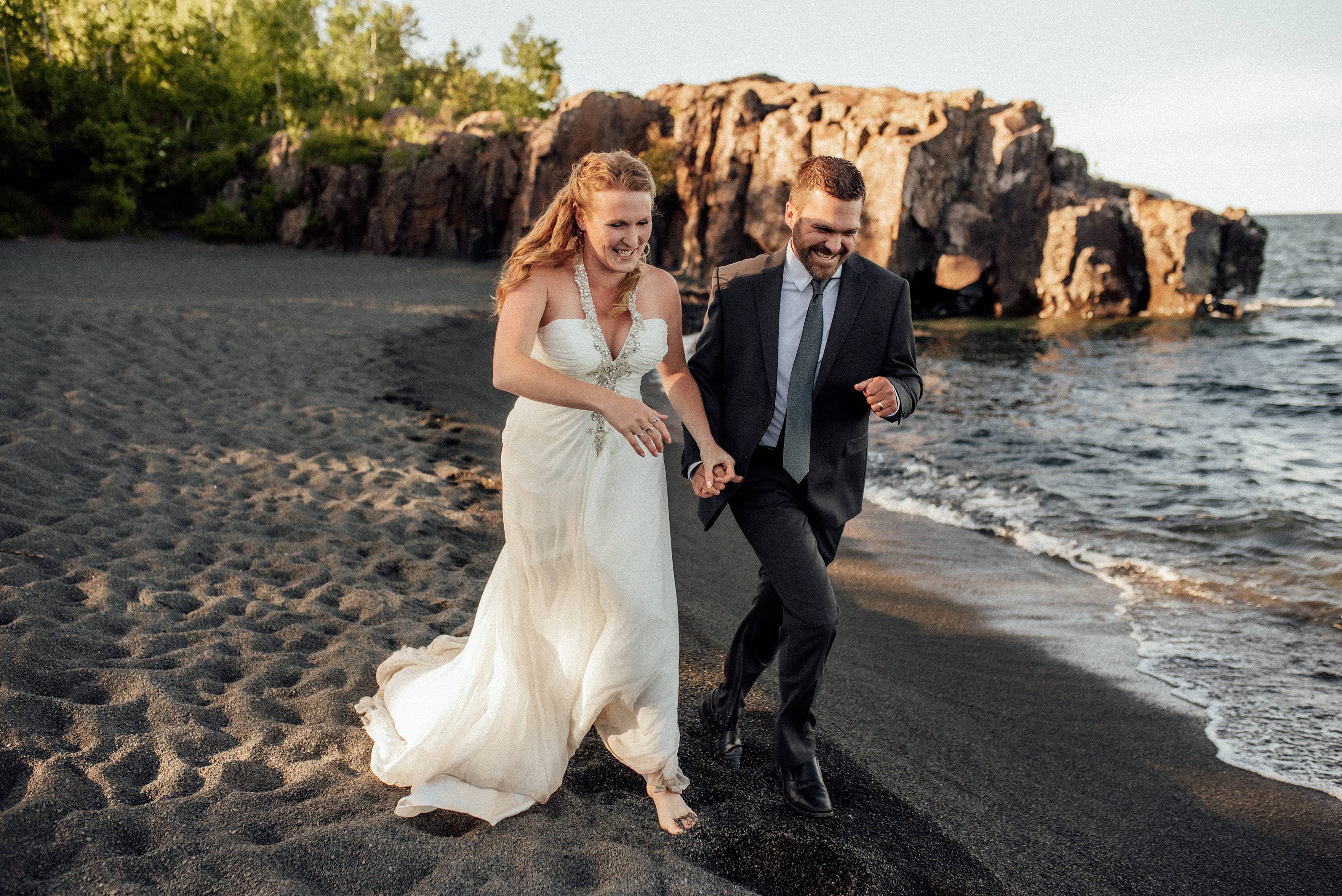 Black Beach,Minnesota Elopement