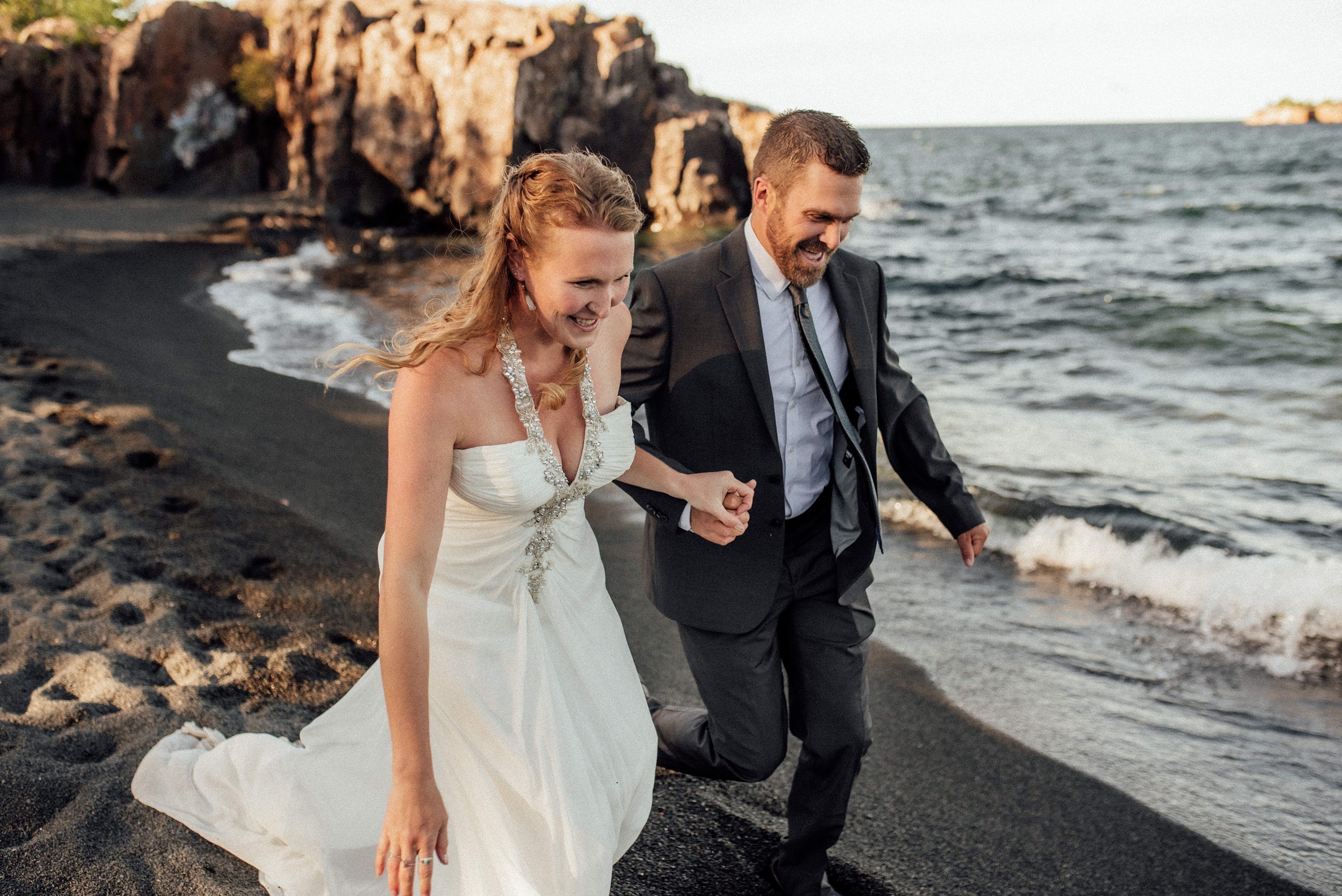 Minnesota Elopement,Connection