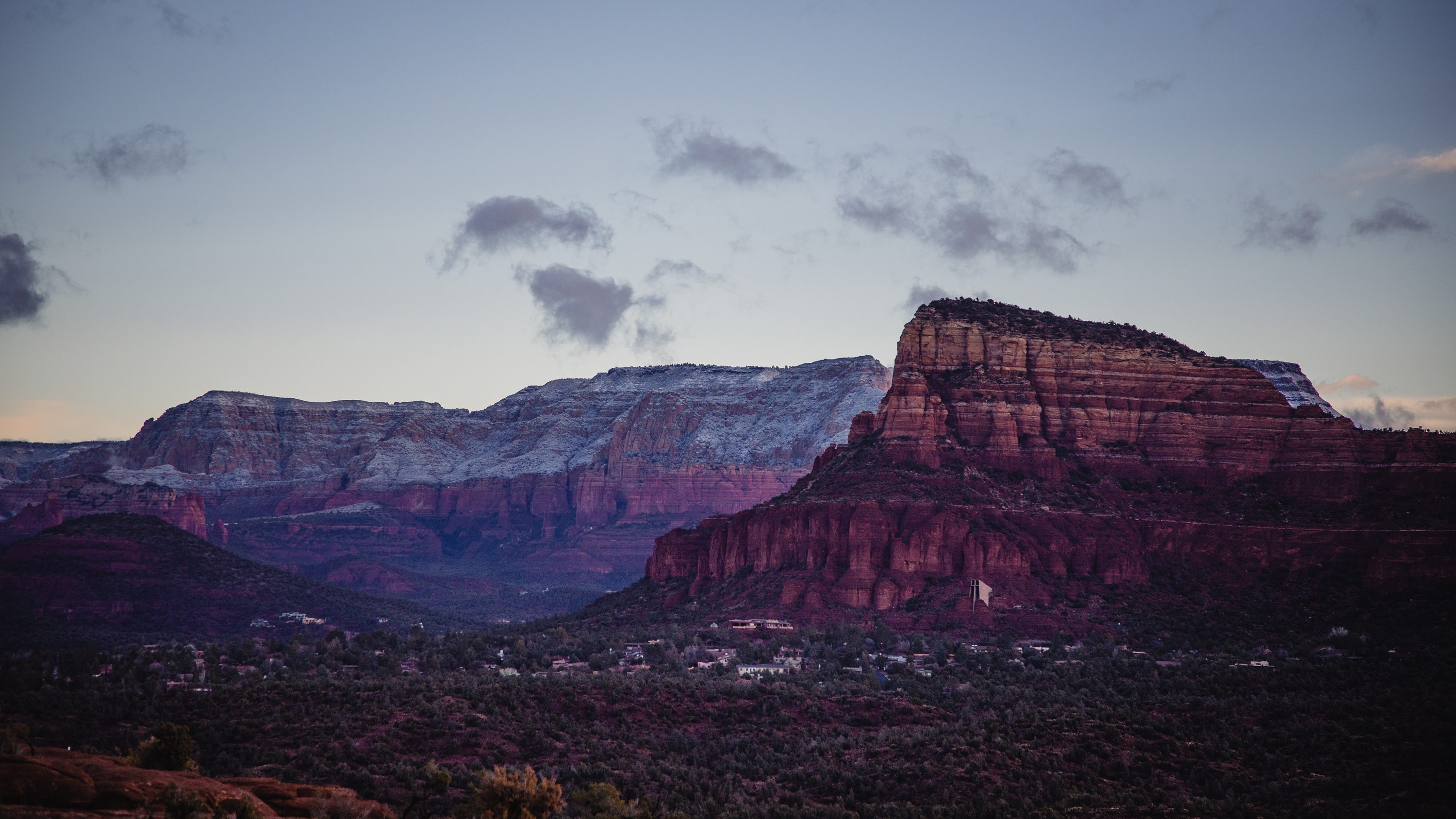 Sedona Sunrise Engagement Session,Sedona Red Rocks Engagement Photos