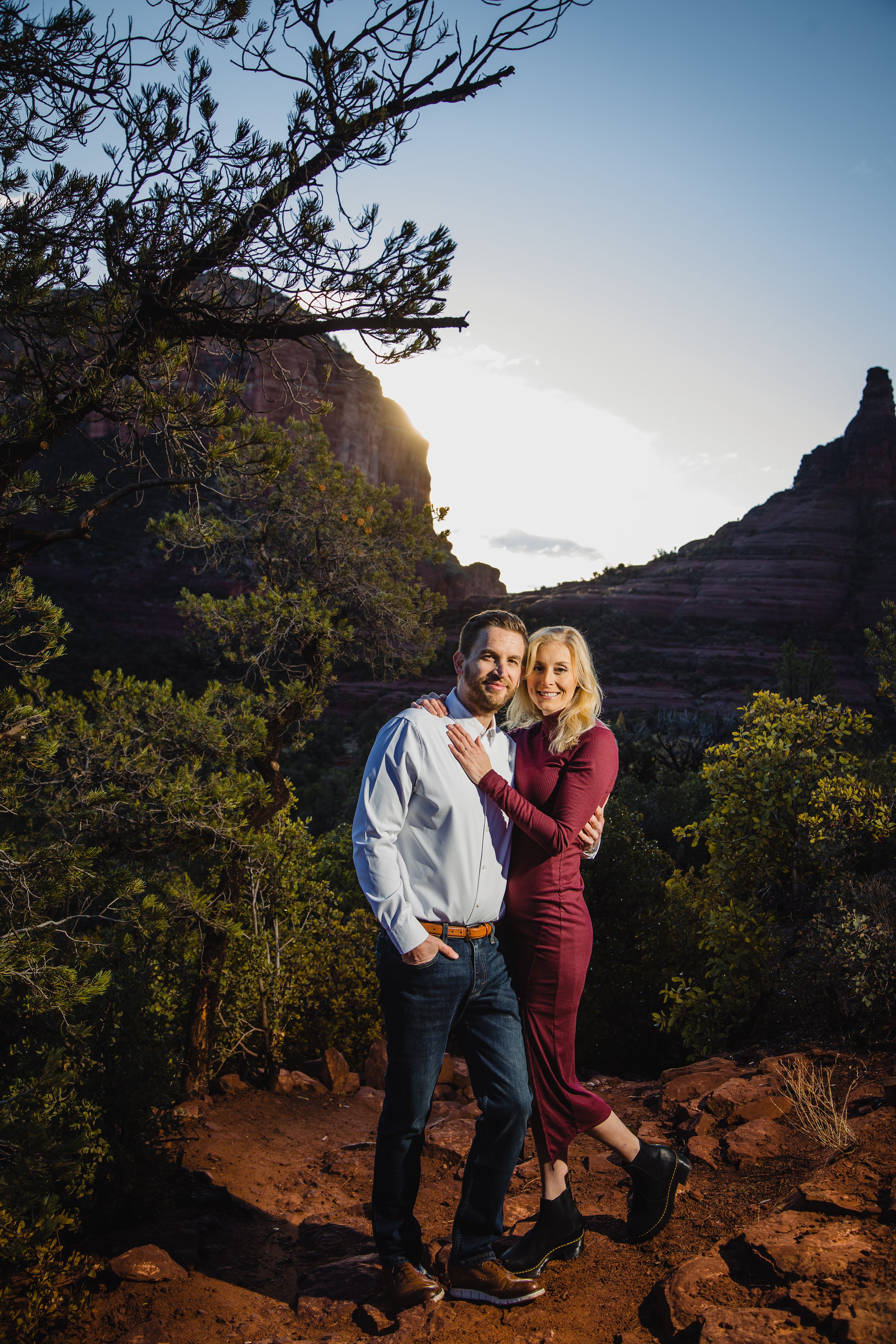 Sedona Red Rocks Engagement Photos,Sedona Sunrise Engagement