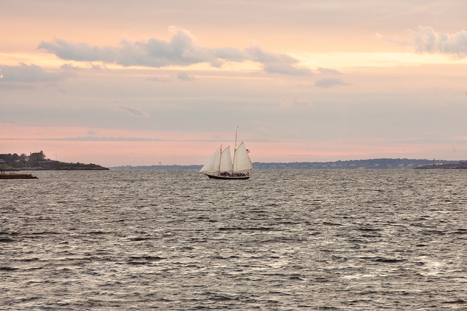 weddings in newport ri,Belle mer wedding photographer