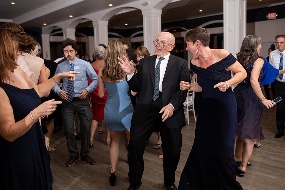 most beautiful wedding venues in newport ri,photographers who have shot weddings at belle mer