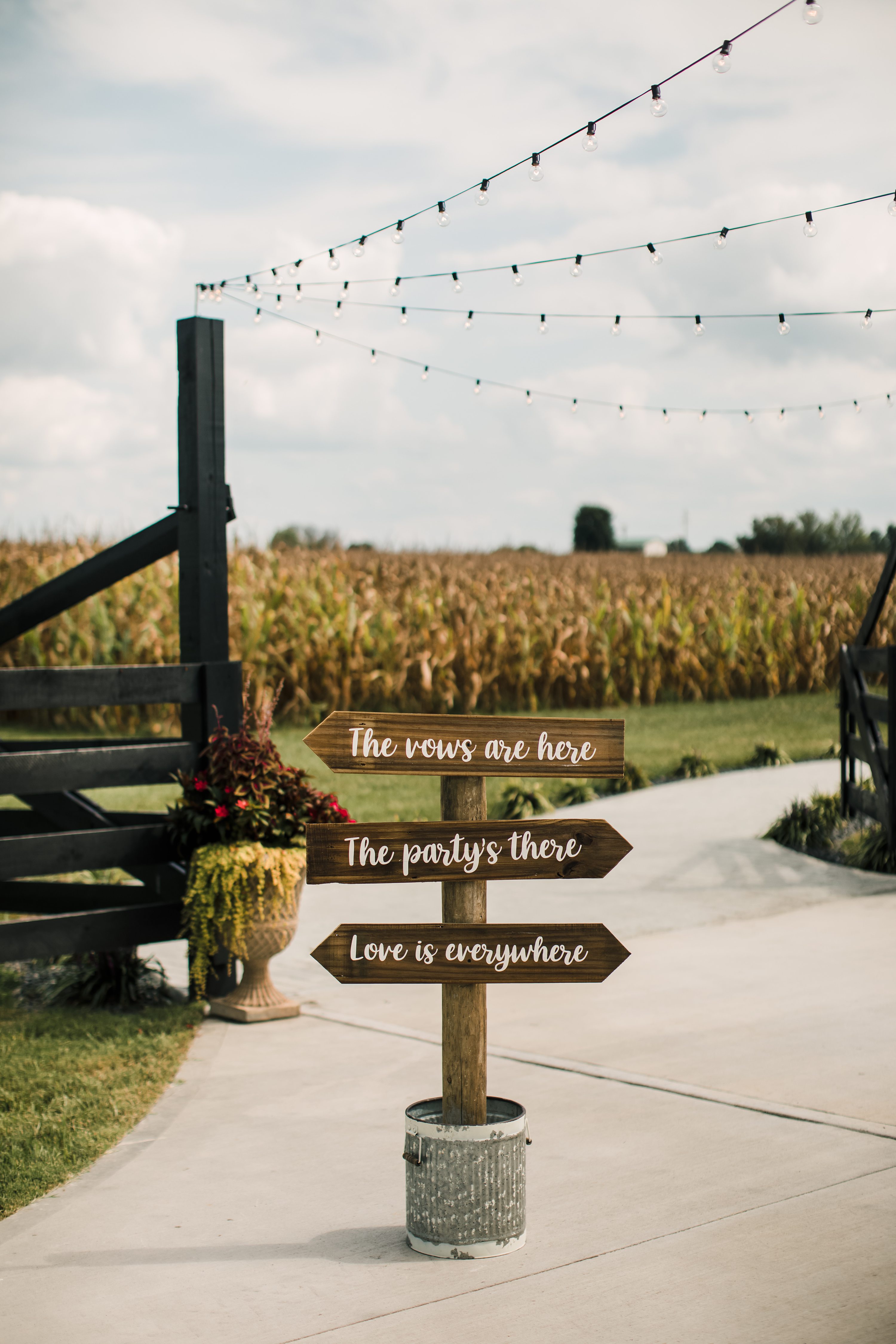 Kentucky Wedding,Suits-Us Farms,Kentucky Bride,Kentucky Photographer kentucky bride,Wilson Wedding