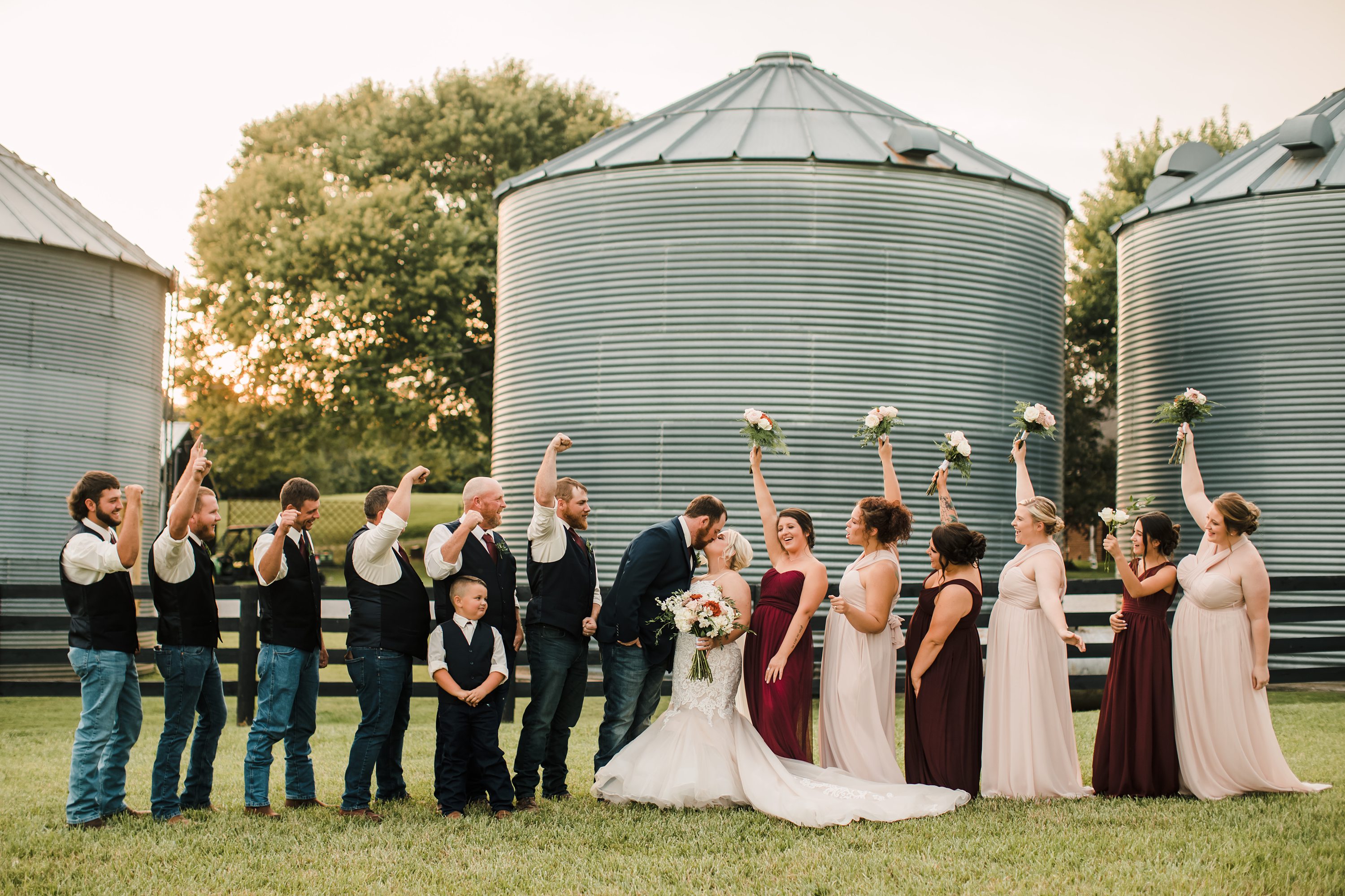 Kentucky Wedding,Suits-Us Farms,Kentucky Bride,Kentucky Photographer kentucky bride,Wilson Wedding
