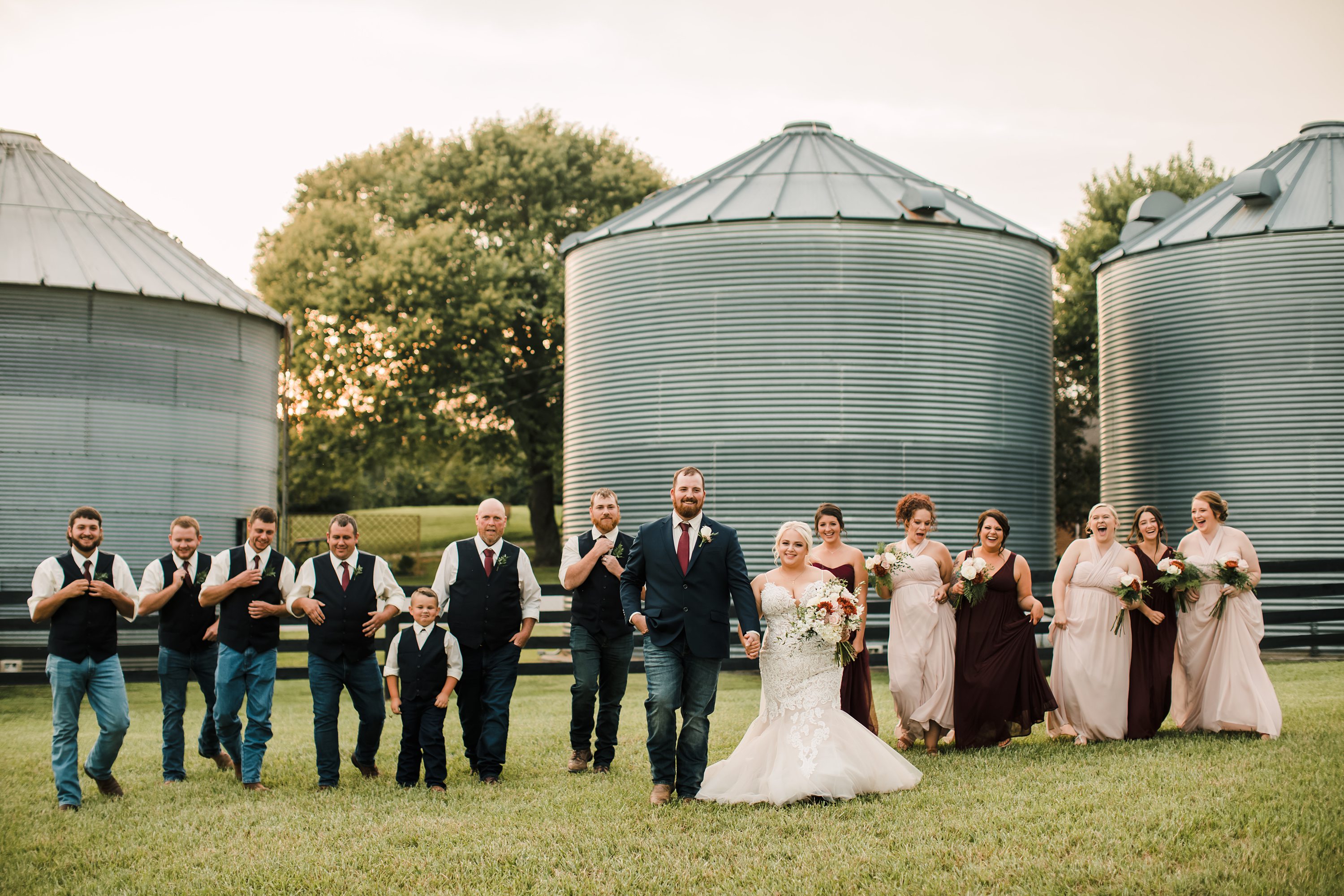 Kentucky Wedding,Suits-Us Farms,Kentucky Bride,Kentucky Photographer Wilson Wedding,kentucky bride