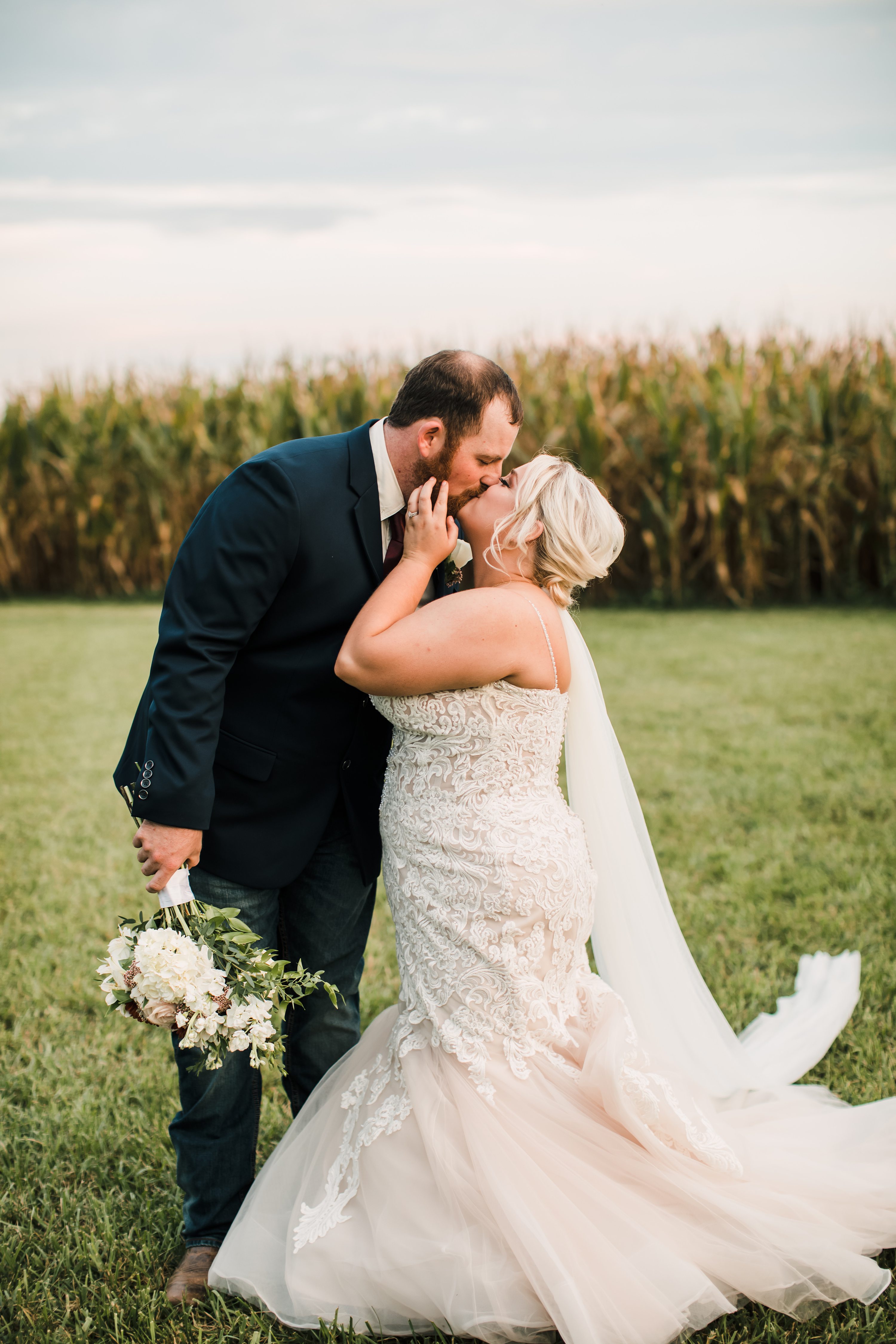 Kentucky Wedding,Suits-Us Farms,Kentucky Bride,Kentucky Photographer Wilson Wedding