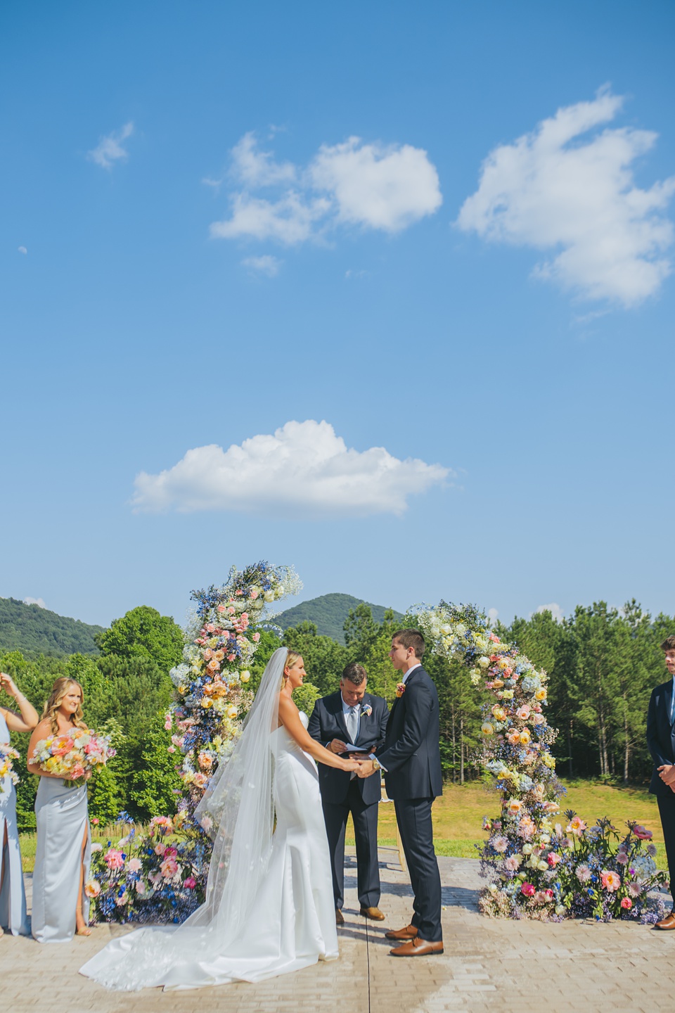Example Shoot Title Tag photojournalistic wedding photography, love story wedding photography
