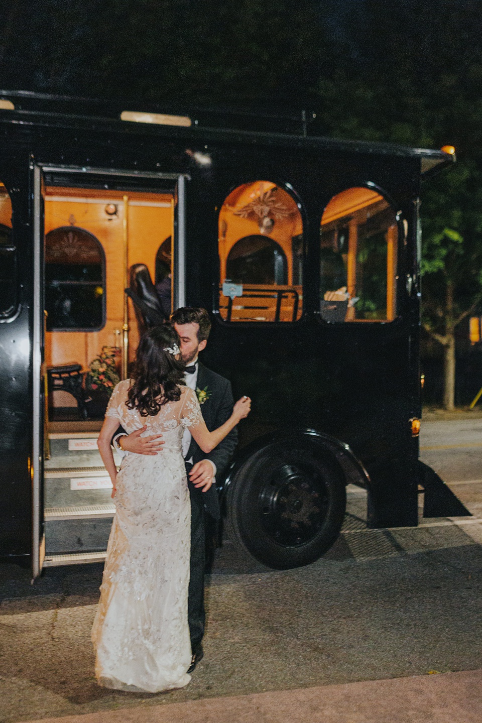  wedding ideas, festive wedding exits