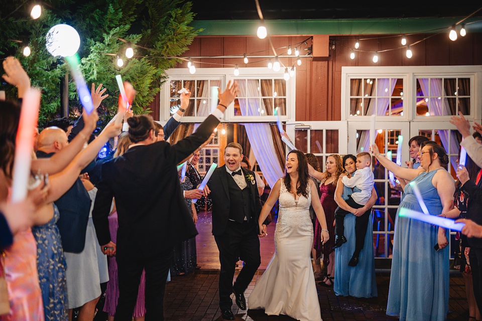  memorable send-offs, wedding inspiration