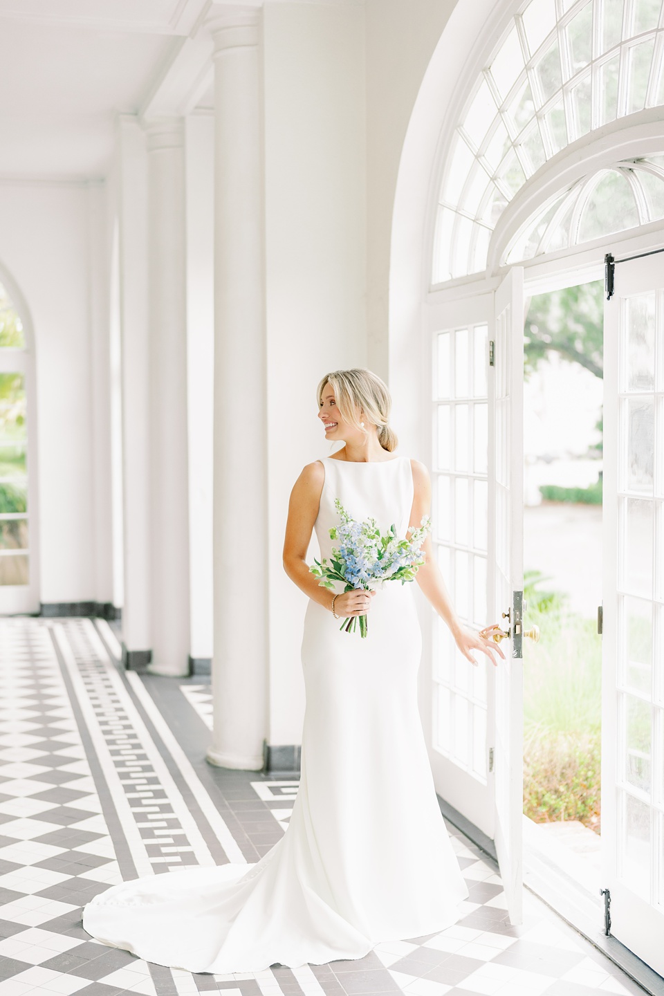 An Intimate Brunch Wedding at The River House at Lowndes Grove - rebeccasigety.com An Intimate Brunch Wedding at The River House at Lowndes Grove - rebeccasigety.com