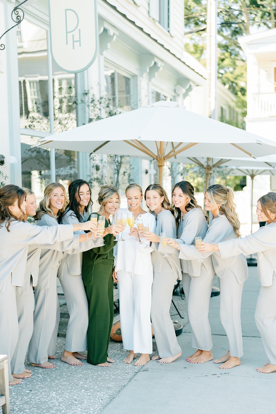 Hibernian Hall Wedding,charlestons best photographers