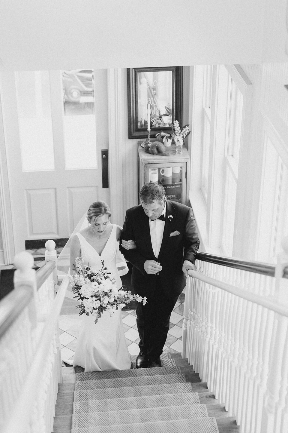 intimate wedding in charleston,intimitate wedding post house inn