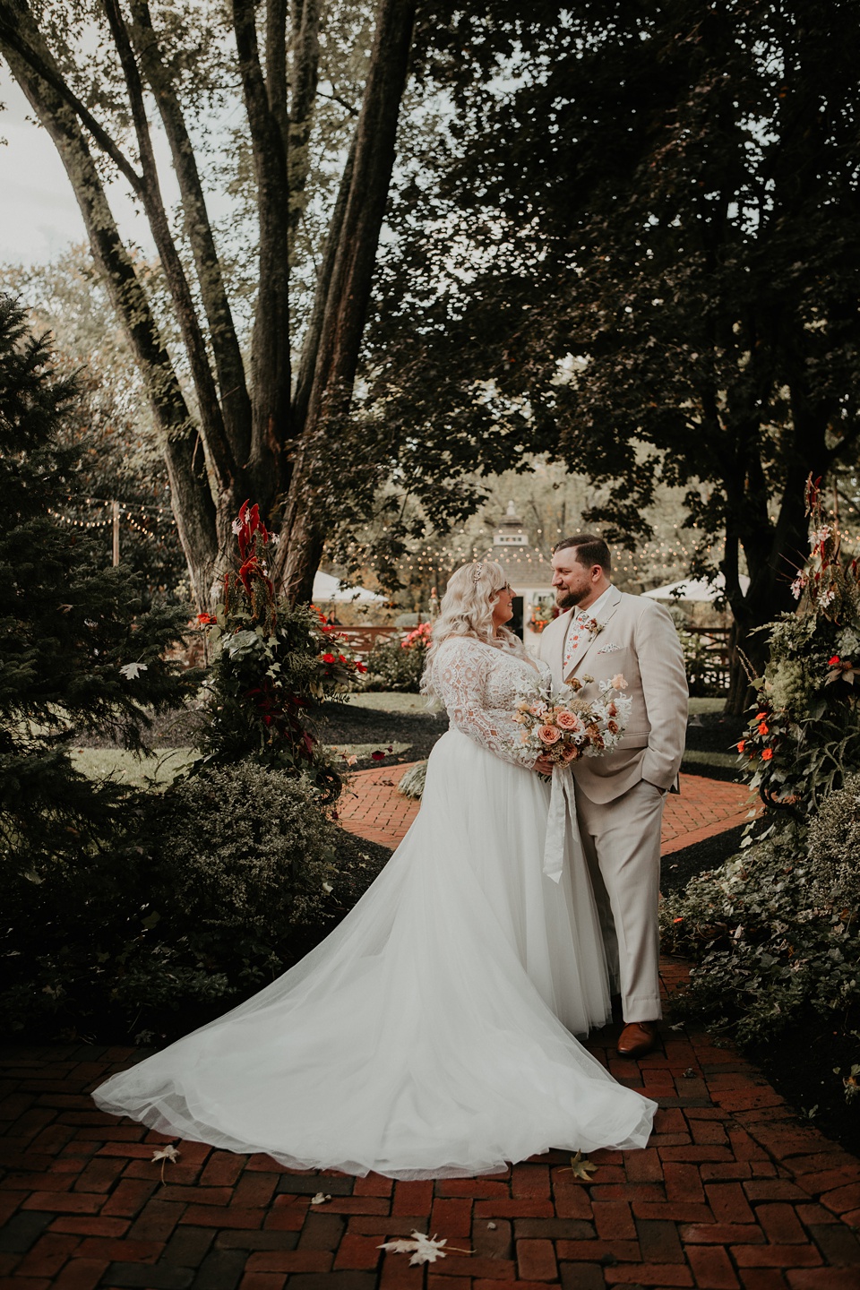 Professional Wedding Photographers Garden Grove thumbnail