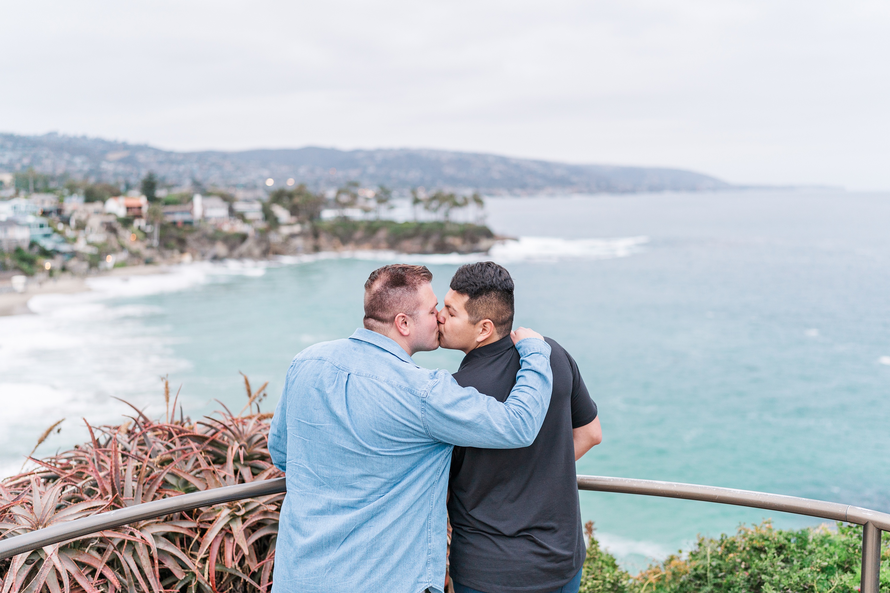 Surprise Proposal at Crescent Bay | Laguna Beach,Laguna Beach Proposal Photographer | Crescent Bay laguna beach surprise proposal,crescent bay surprise proposal