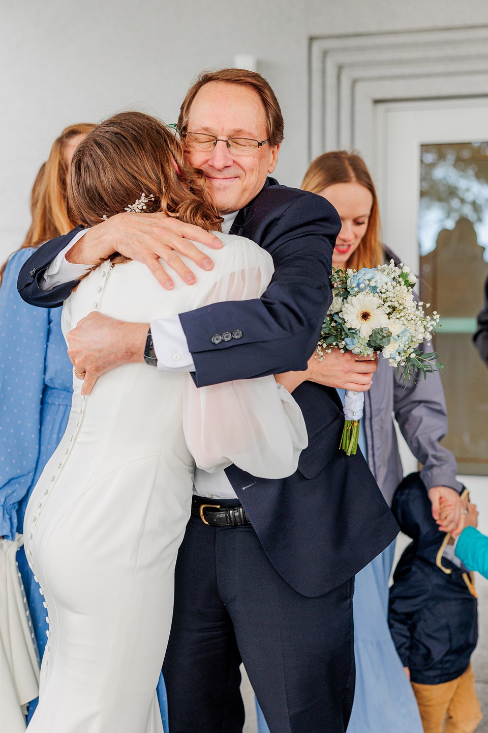 Intimate Oakland Temple Wedding | Oakland Temple Wedding Photographer,Oakland Temple Wedding with a First Look in the Redwoods oakland temple bridals redwoods,oakland wedding photographer