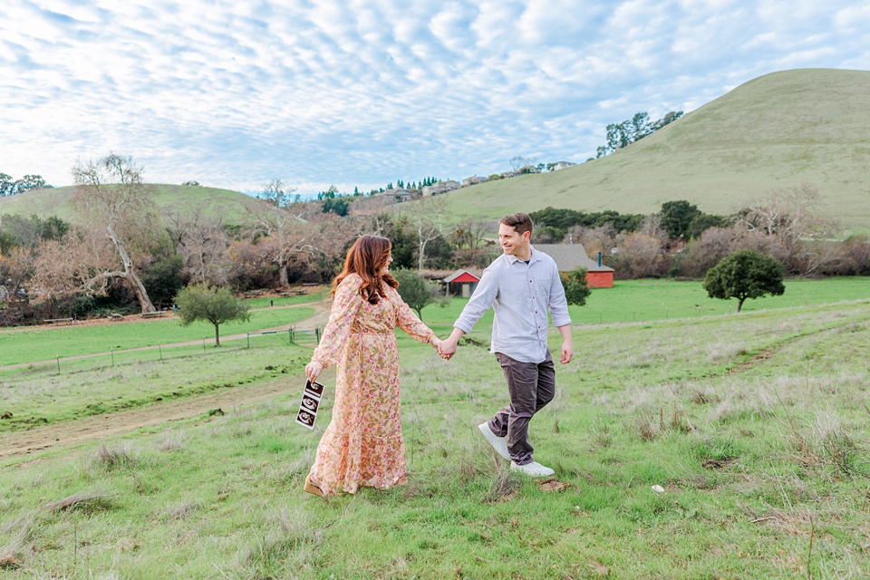 East Bay Pregnancy Announcement Session | Garin Regional Park,Pregnancy Announcement at Garin Regional Park | Bay Area Photographer,Bay Area Maternity Photographer | Pregnancy Announcement,Pinterest Worthy Bay Area Pregnancy Announcement bay area maternity photographer,bay area family photographer