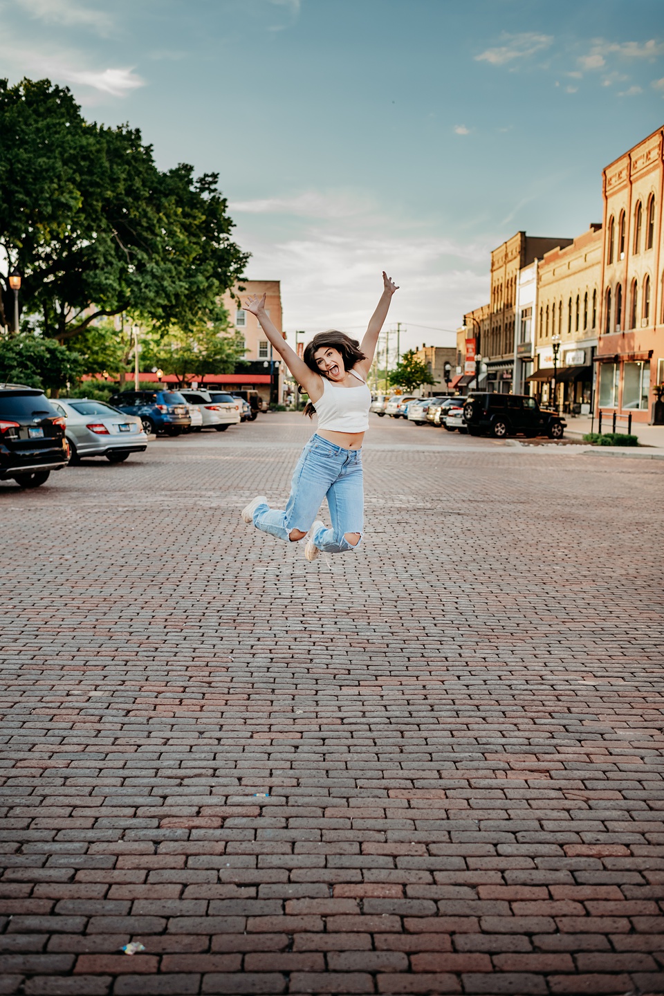 Senior Photos,,studio photos senior portraits,woodstock il square