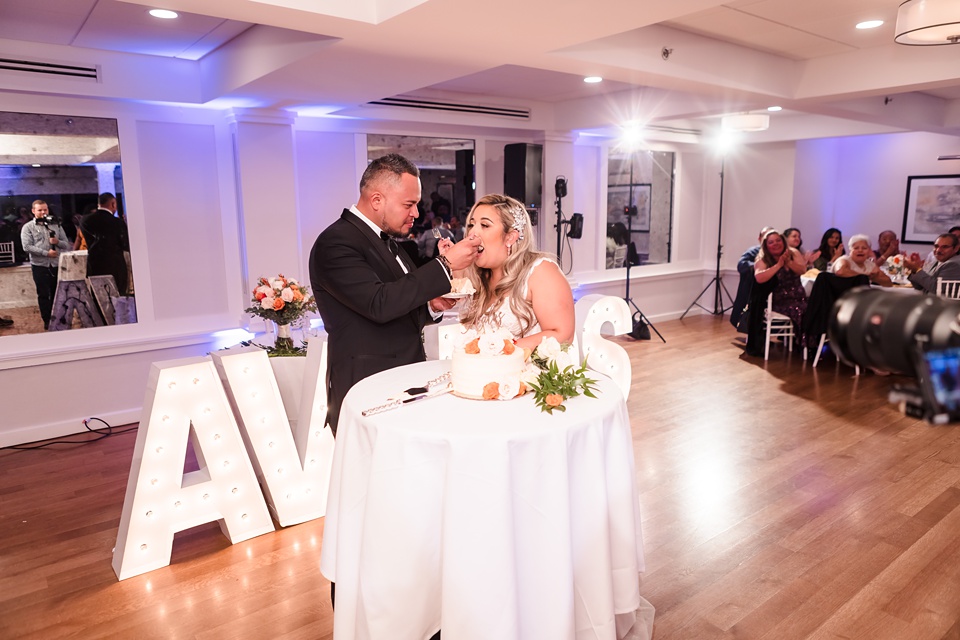 outdoor wedding,Dramatic Wedding Photography