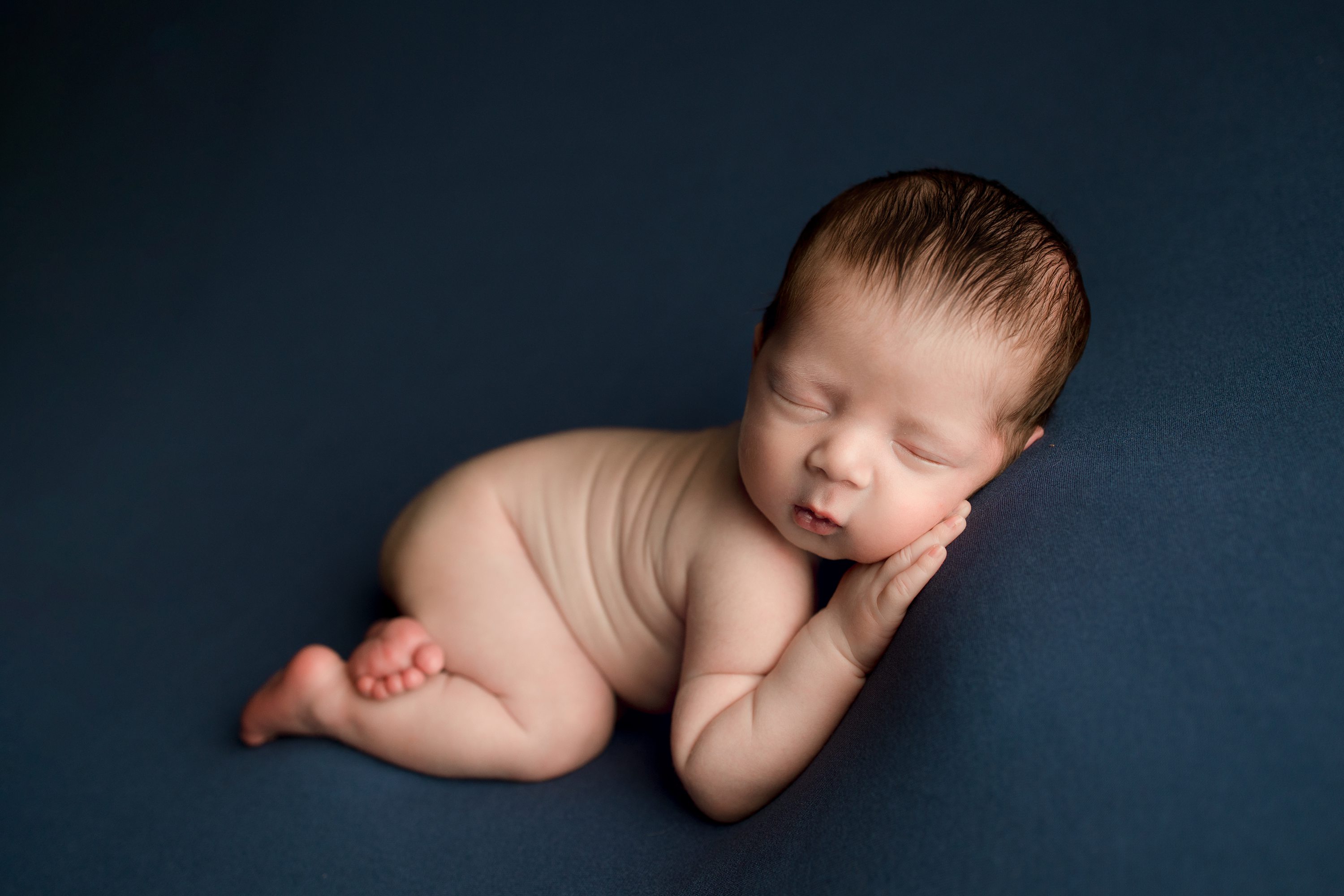 Commercial newborn studio Gainesville