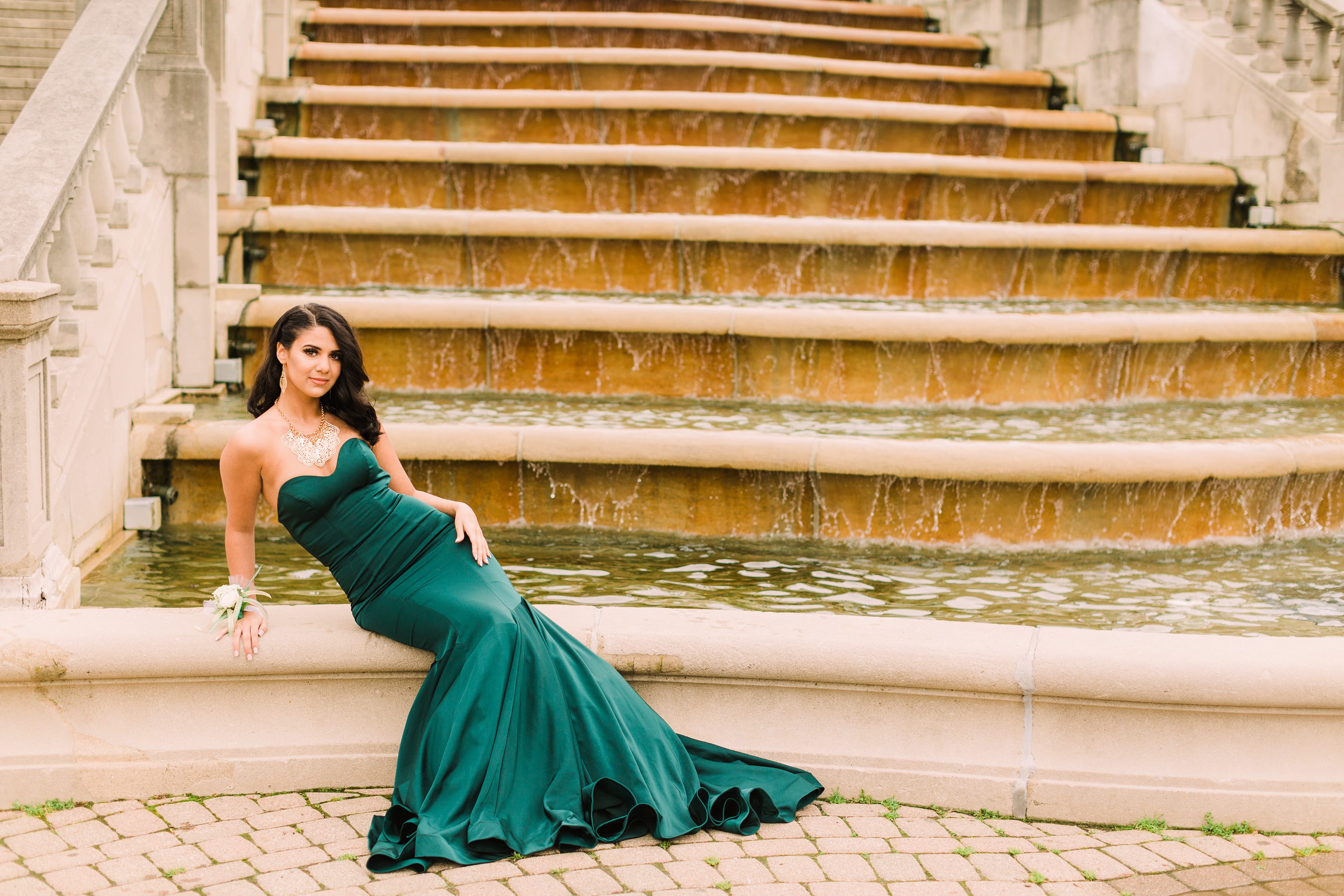 Adriana | Cincinnati High School Prom Photography - Tire Swing Photography Adriana | Cincinnati High School Prom Photography - Tire Swing Photography