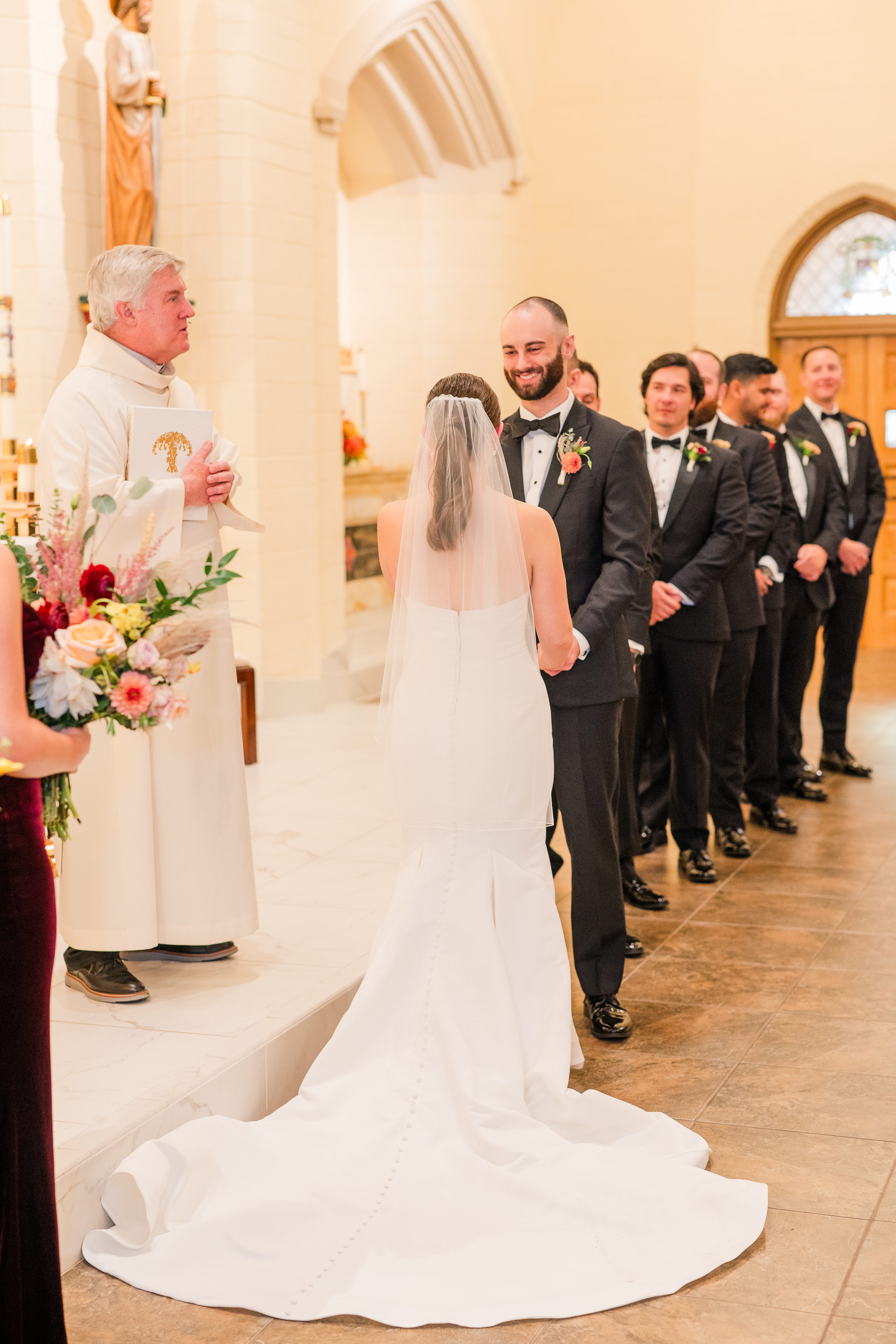 Willow Oaks Country Club,Richmond fall wedding