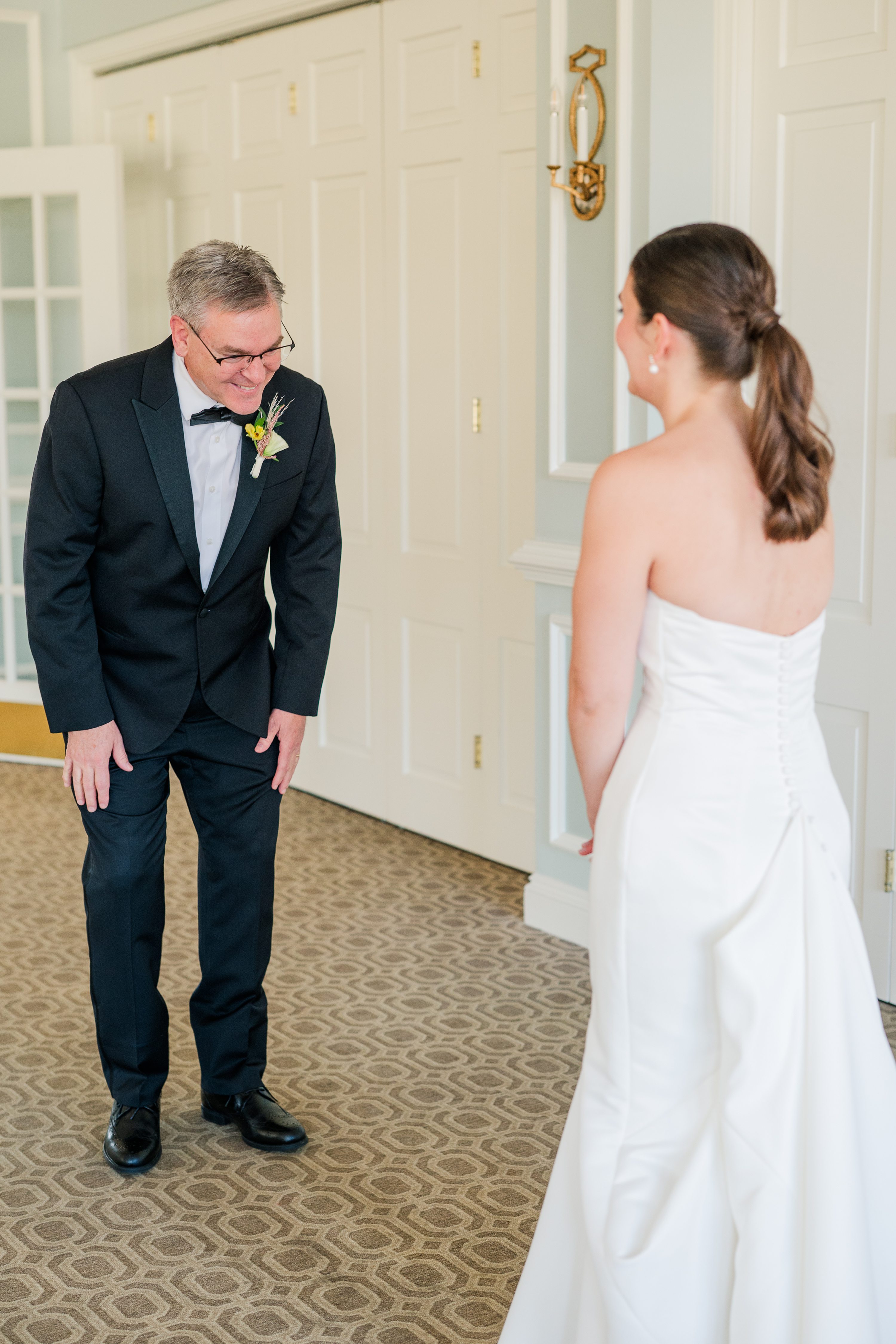 Willow Oaks Country Club,October golf course wedding