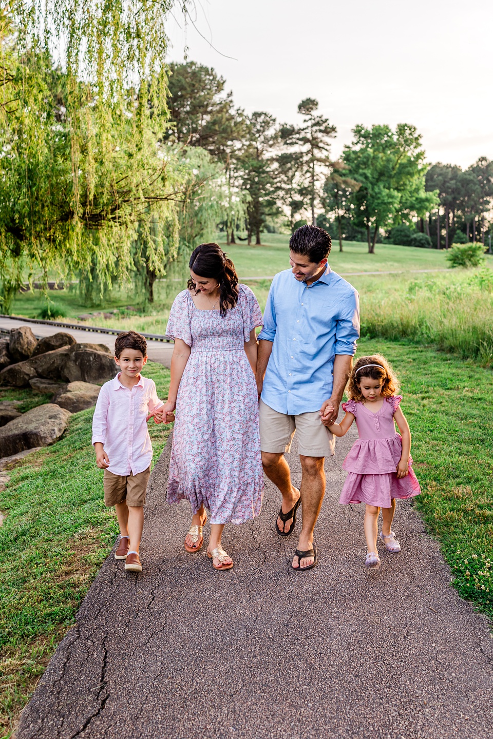 A Sunny Spring Family Session at NCMA | Raleigh Family Photographer