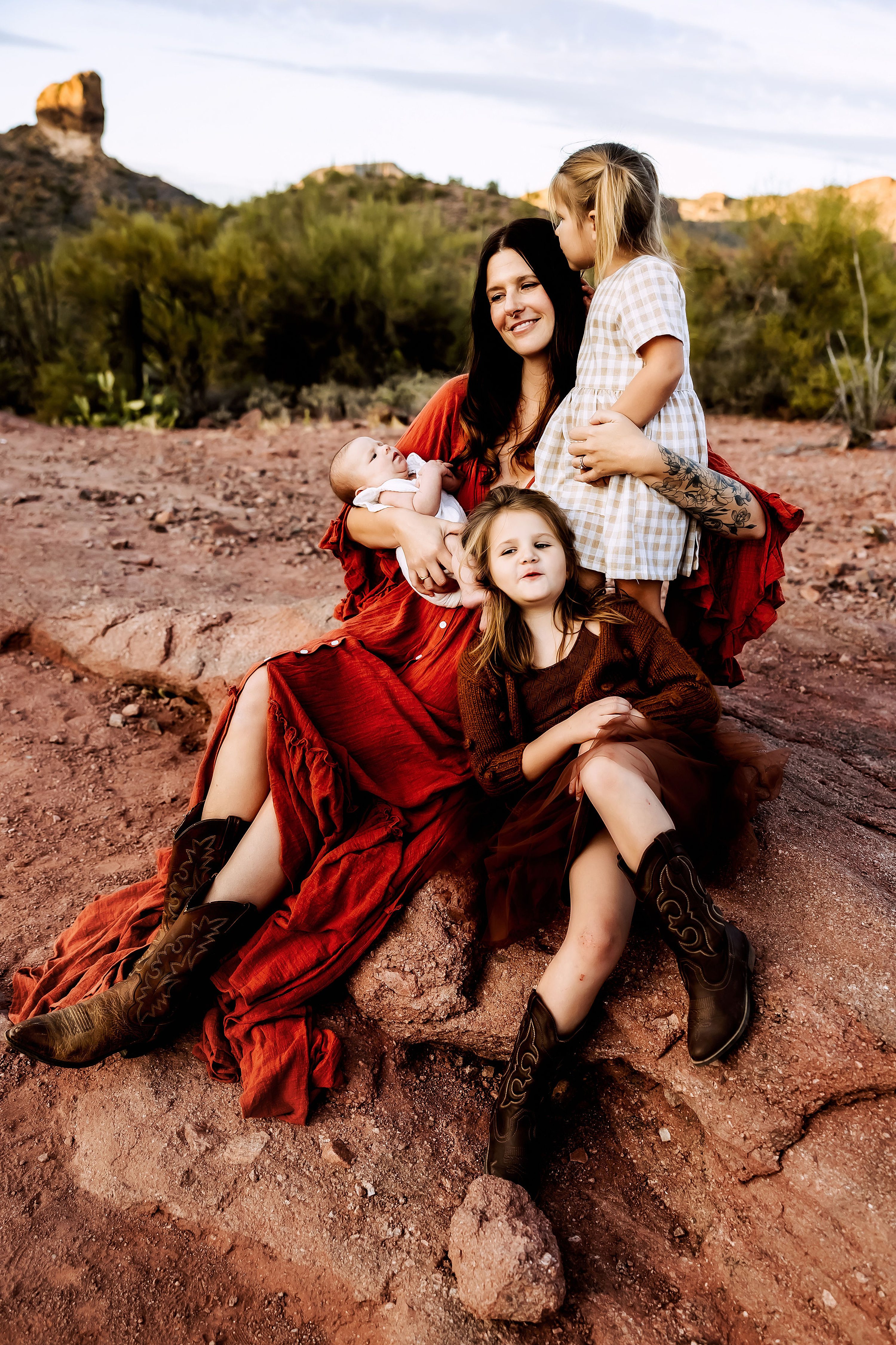 Bold and colorful photography,family session outfit guide